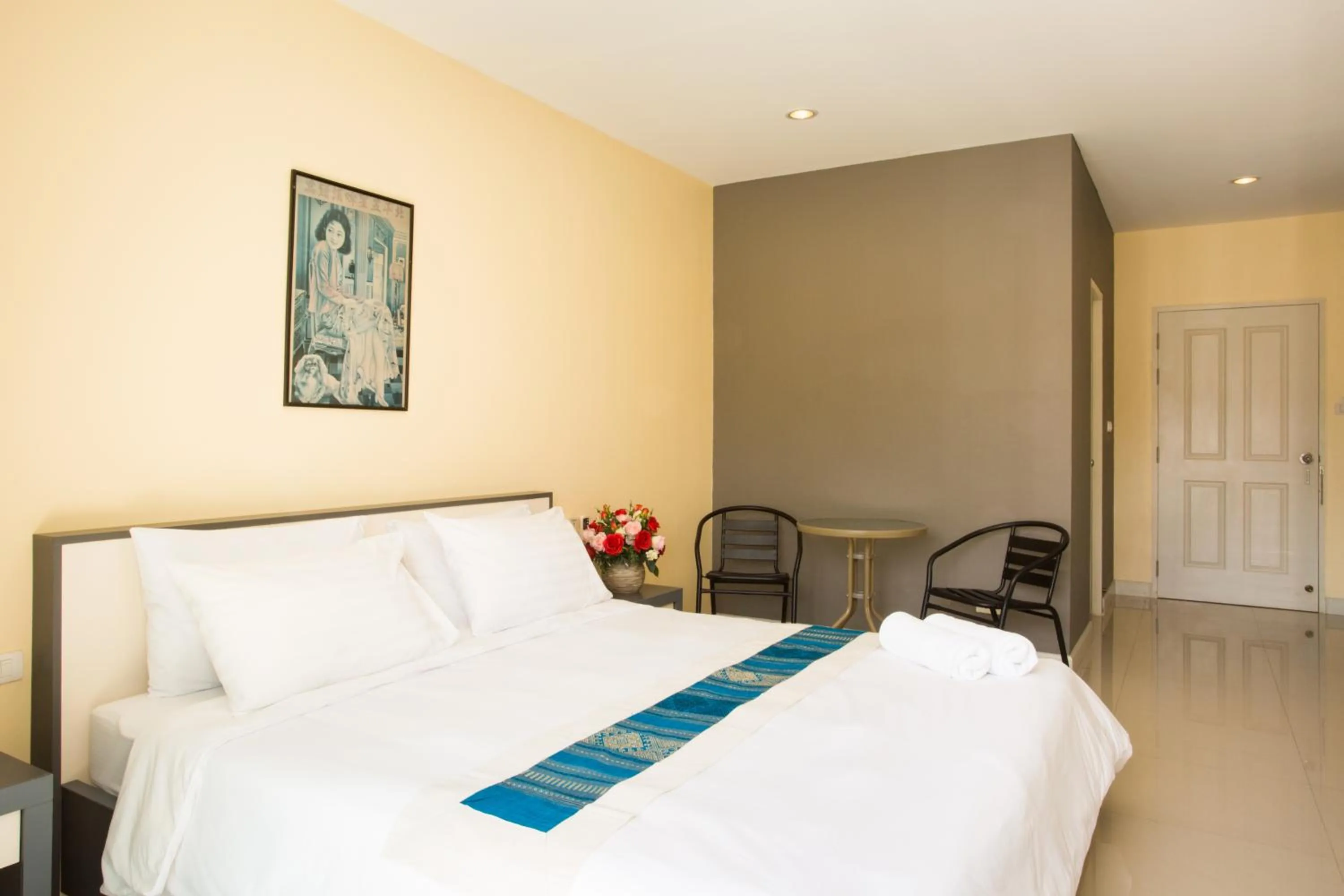 Bed in Central Residences