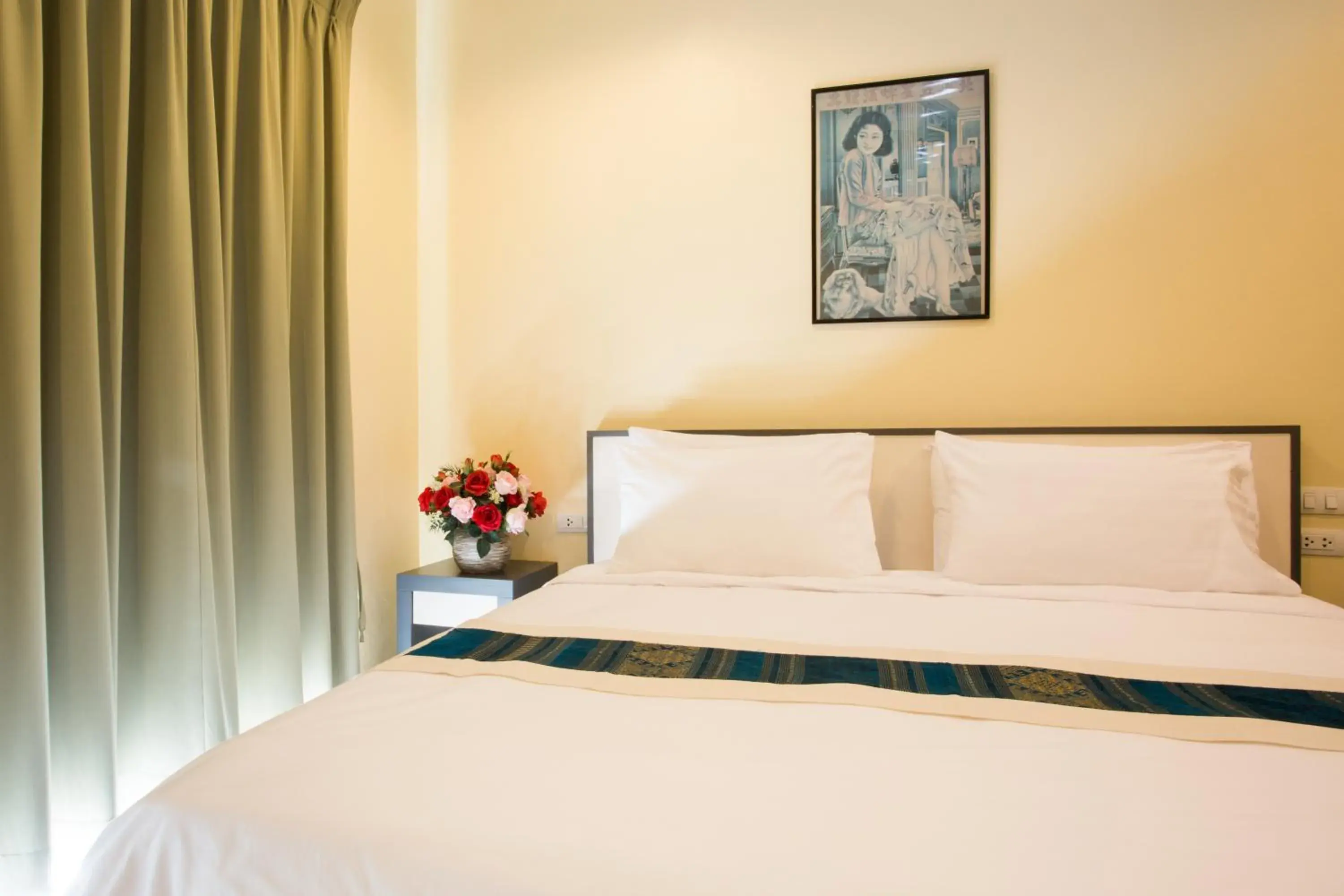 Decorative detail, Bed in Central Residences Decorative detail, Bed in Central Residences