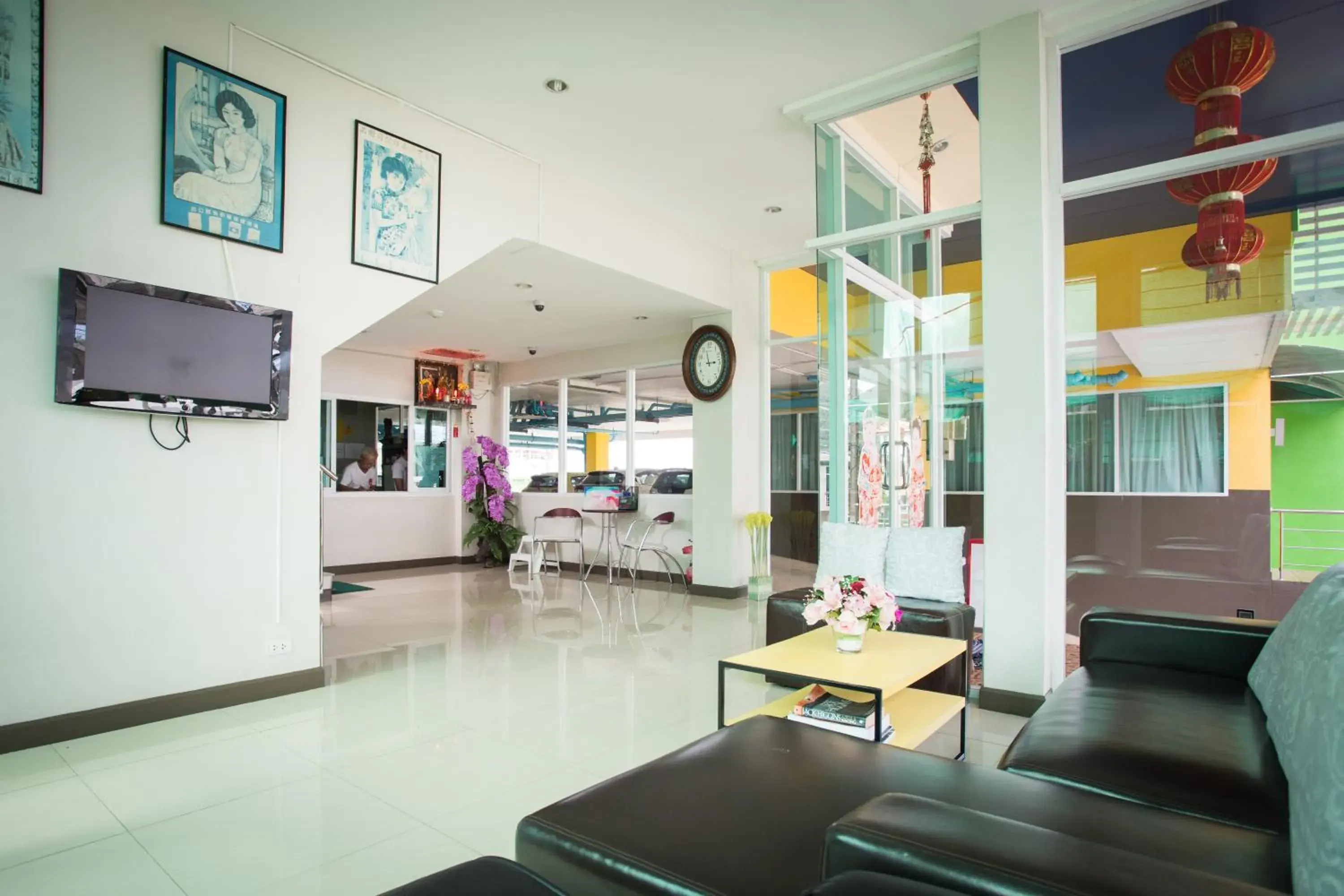 Lobby or reception in Central Residences Lobby or reception in Central Residences