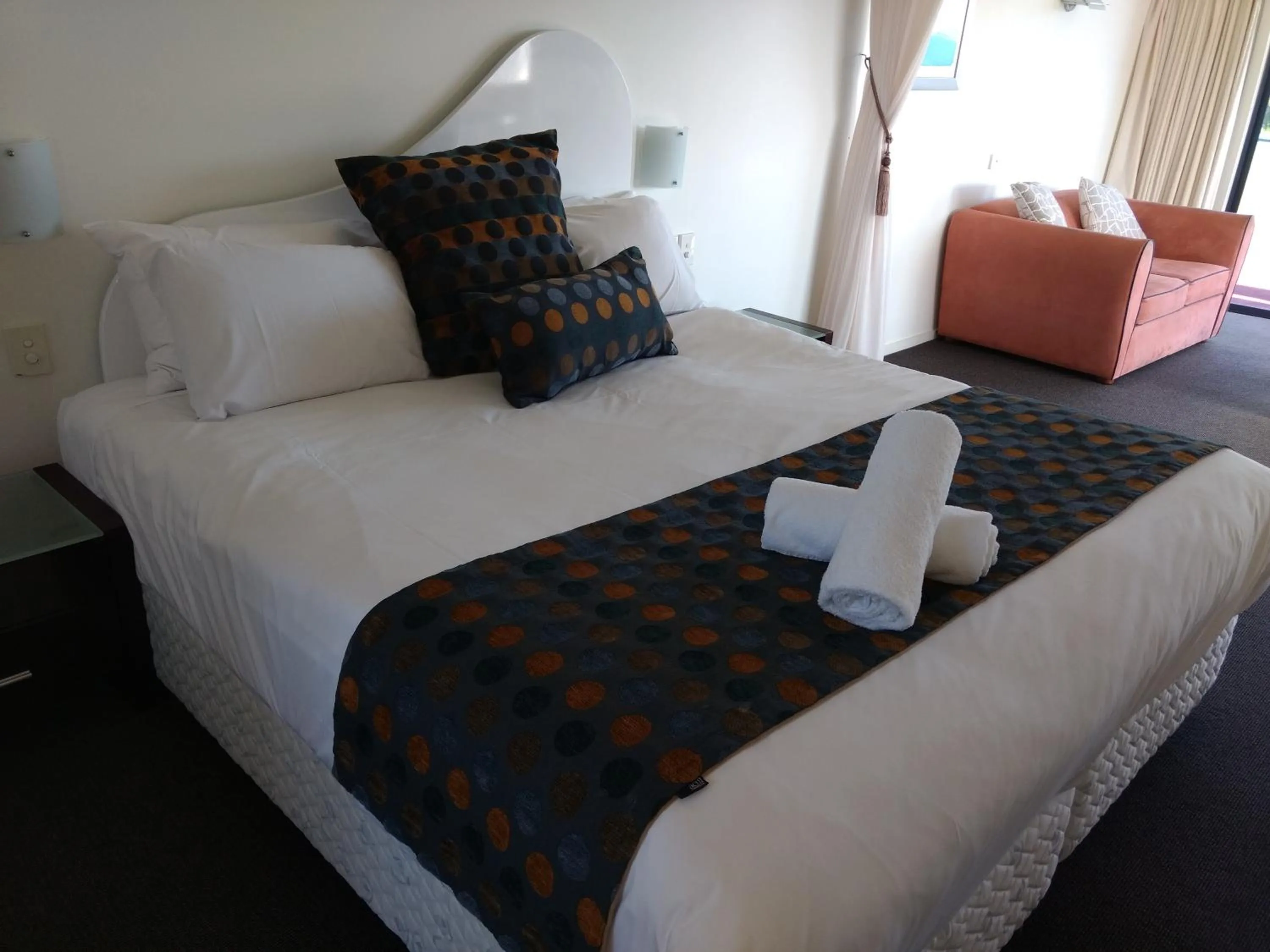 Bed in Diamond Island Resort, Restaurant & Bar and Penguin Show