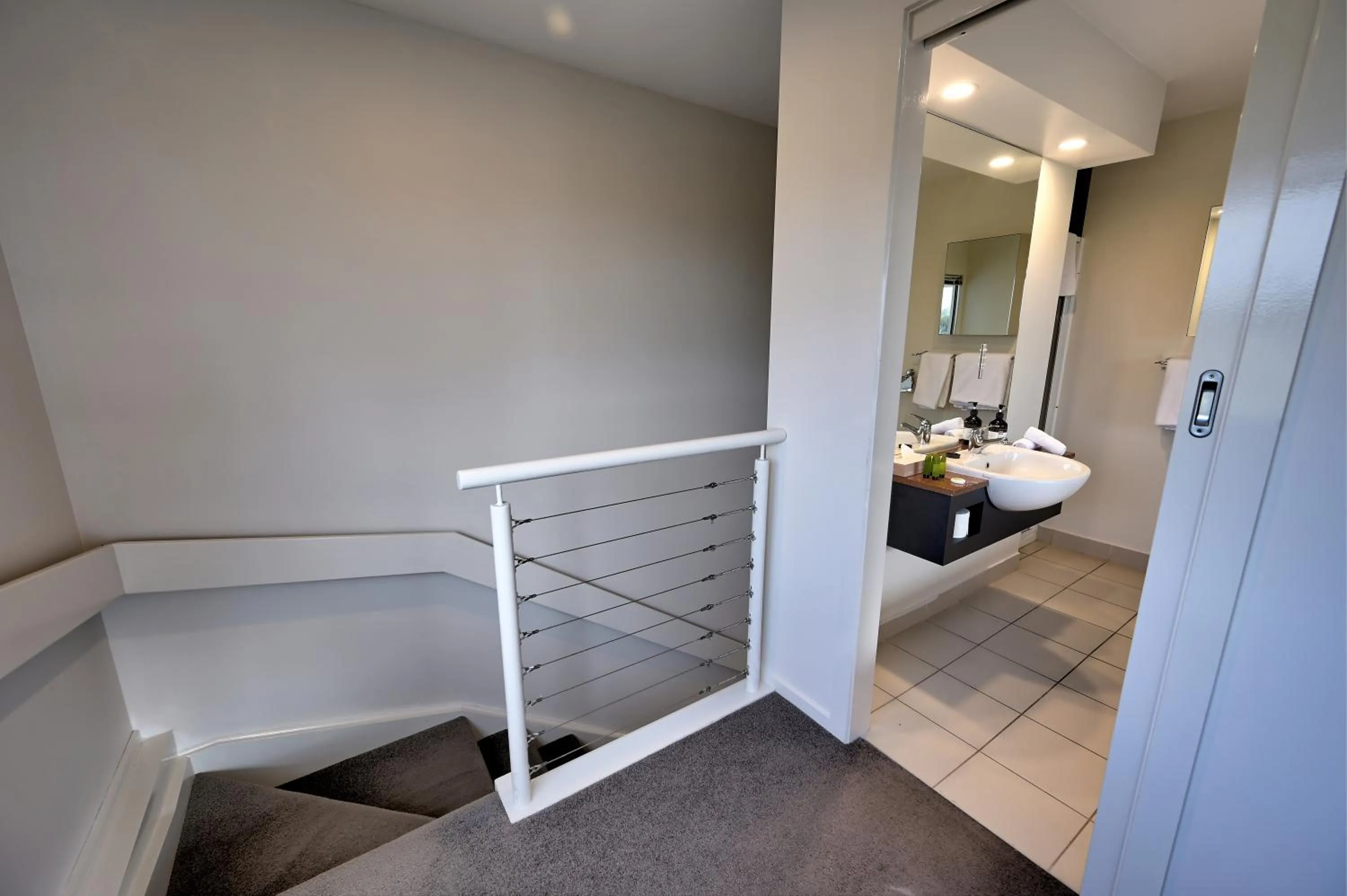 Bathroom, Bed in Diamond Island Resort, Restaurant & Bar and Penguin Show