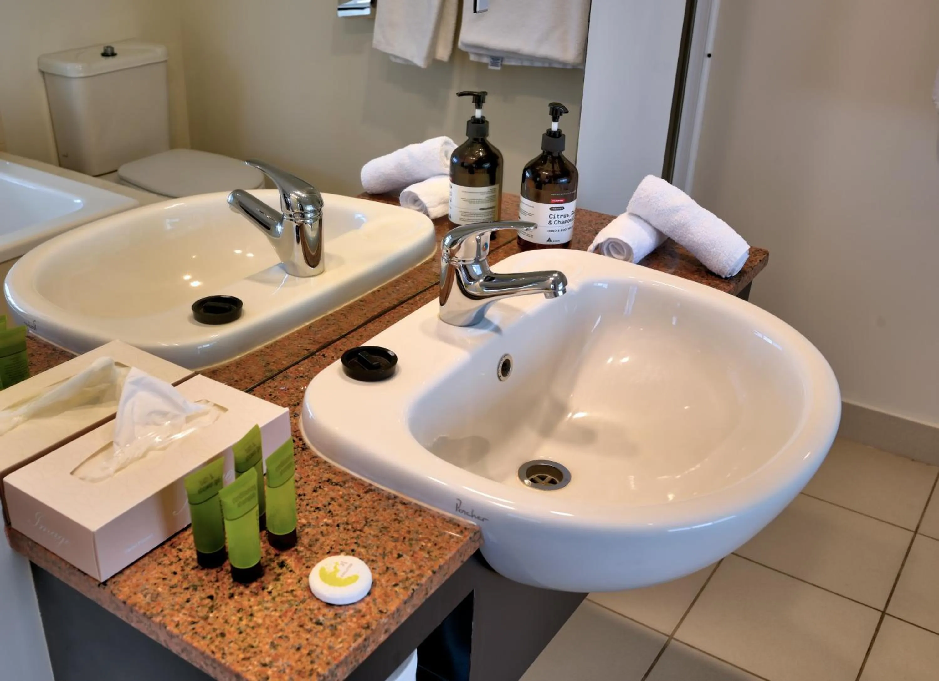 Bathroom in Diamond Island Resort, Restaurant & Bar and Penguin Show