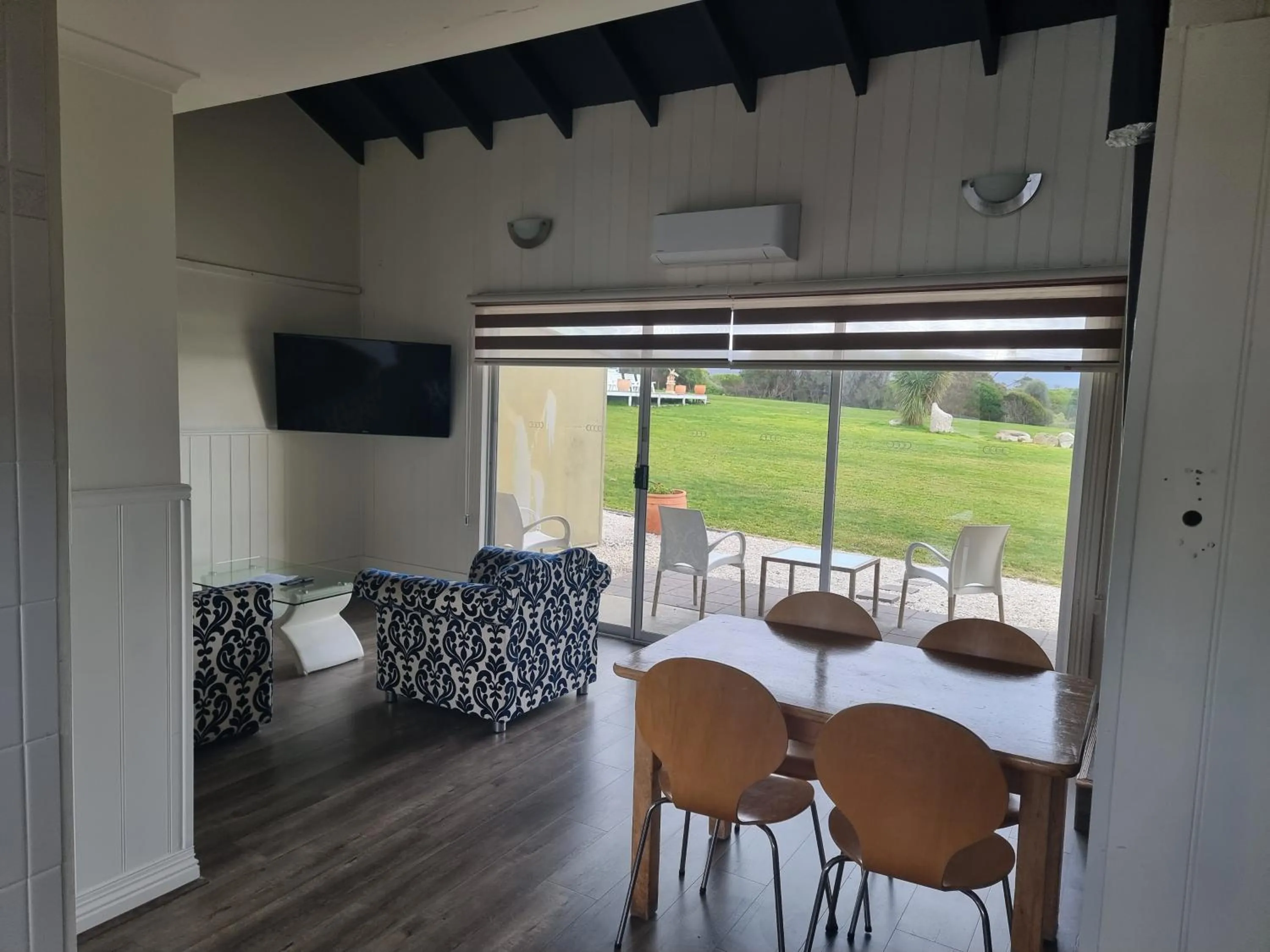 Balcony/Terrace in Diamond Island Resort, Restaurant & Bar and Penguin Show