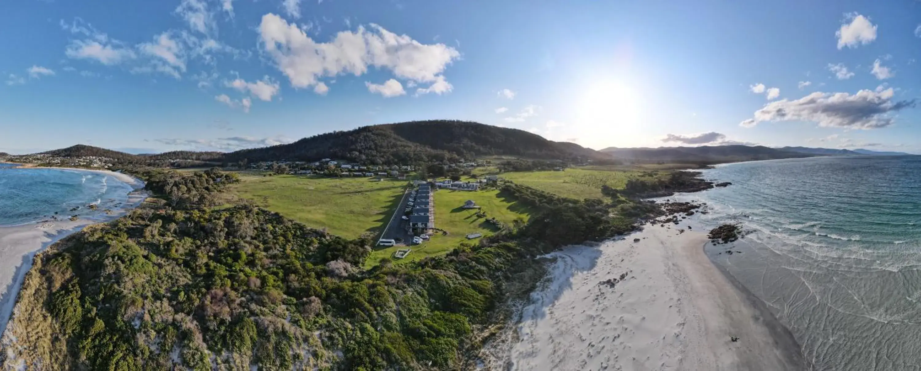 Natural landscape in Diamond Island Resort, Restaurant & Bar and Penguin Show Natural landscape in Diamond Island Resort, Restaurant & Bar and Penguin Show