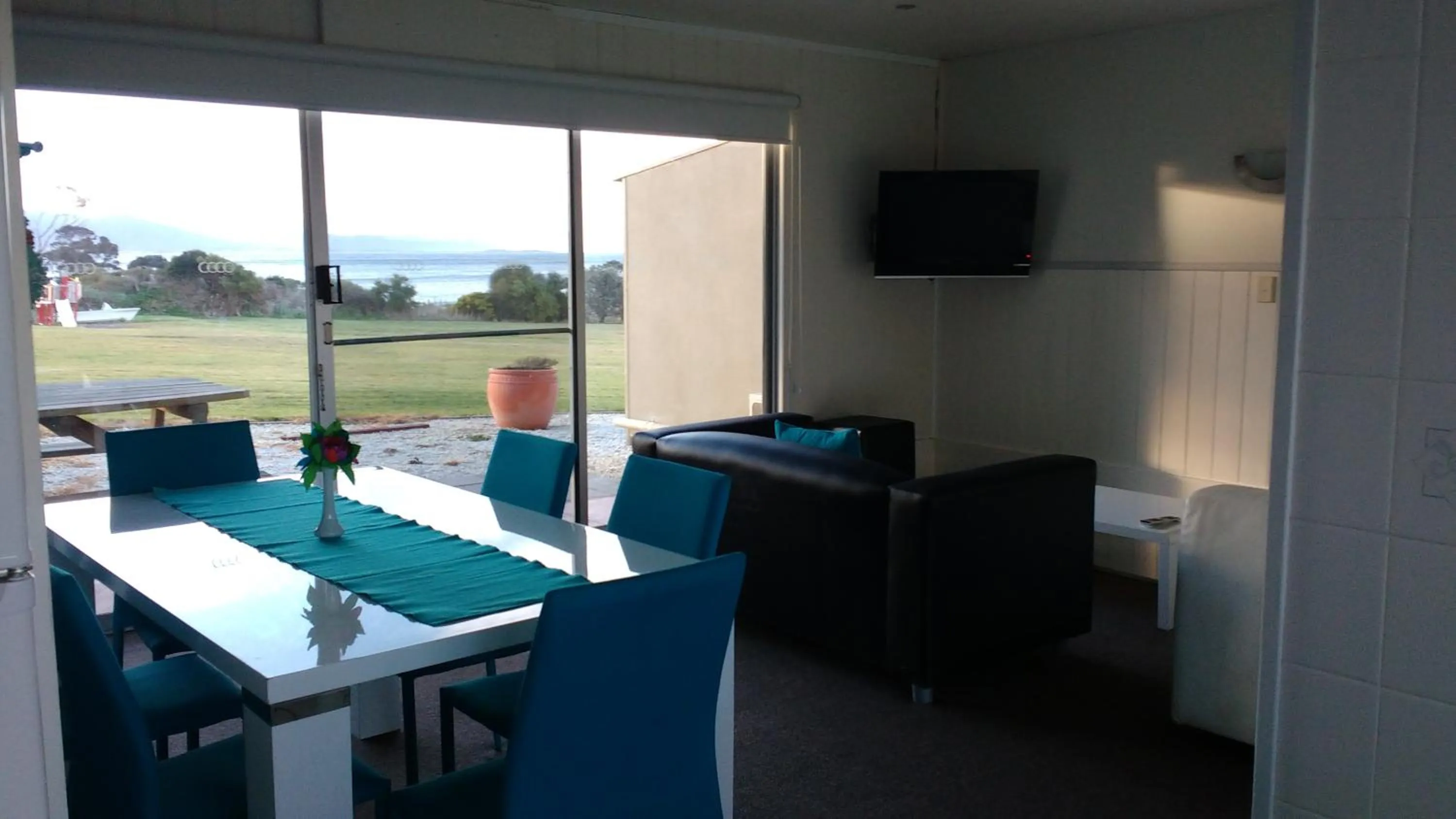 Living room in Diamond Island Resort, Restaurant & Bar and Penguin Show