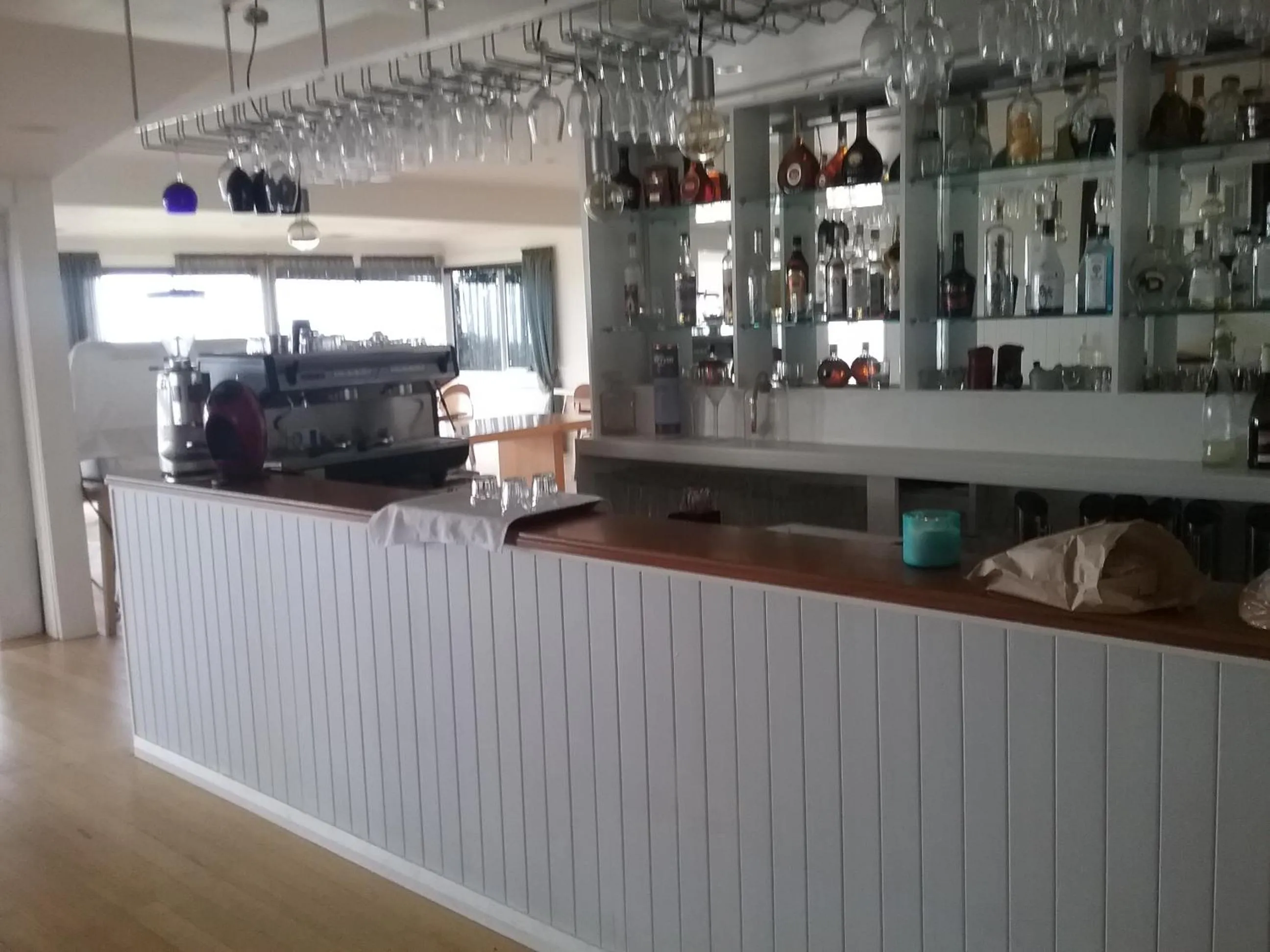 Restaurant/places to eat in Diamond Island Resort, Restaurant & Bar and Penguin Show