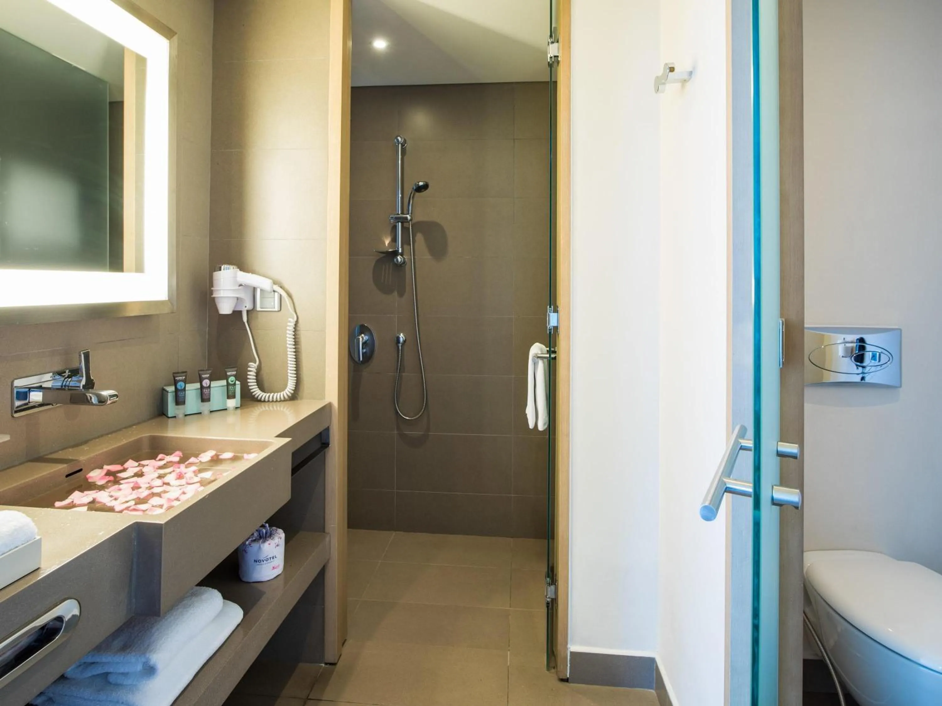 Bedroom in Novotel Danang Premier Han River