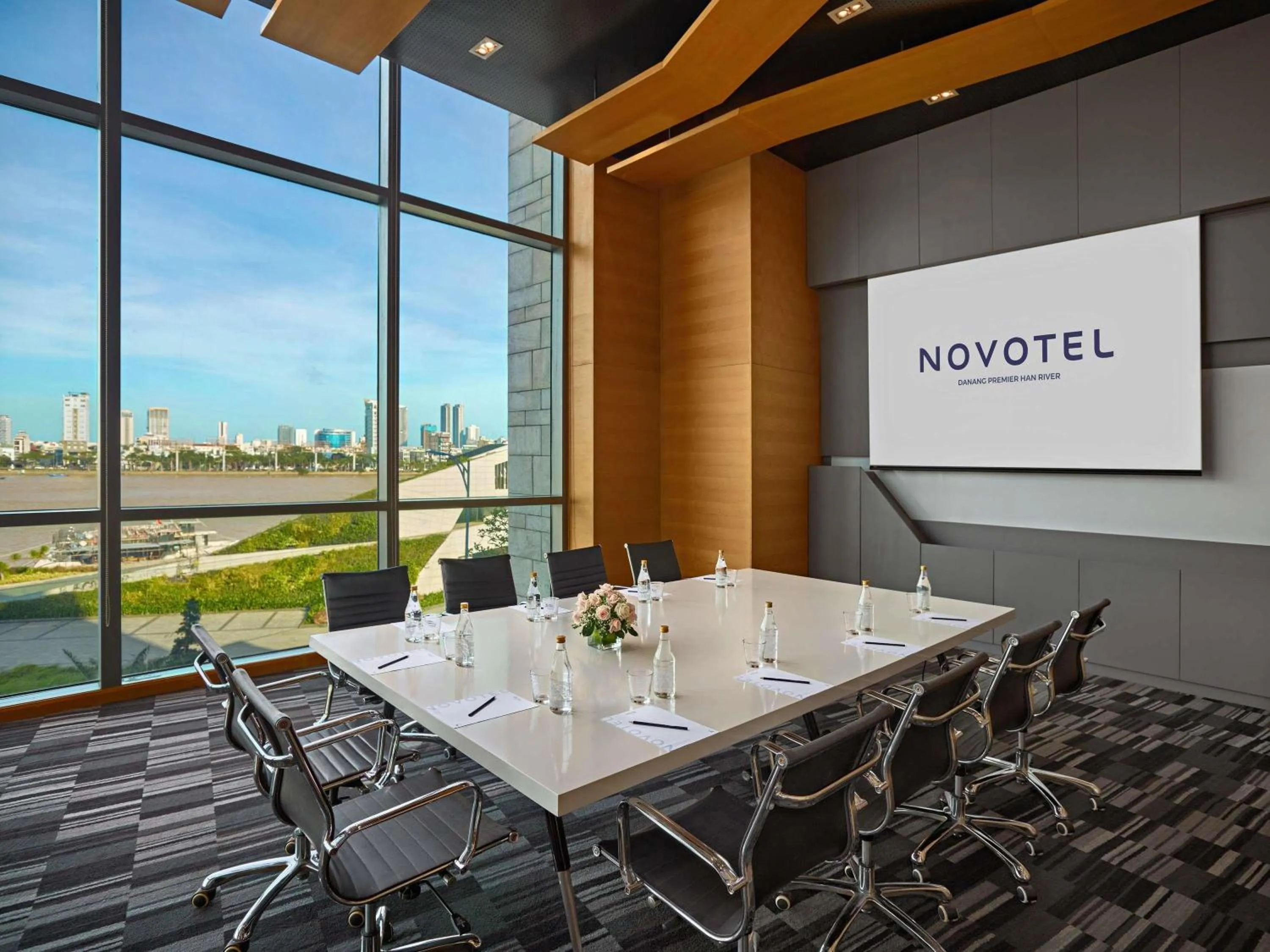 Meeting/conference room in Novotel Danang Premier Han River
