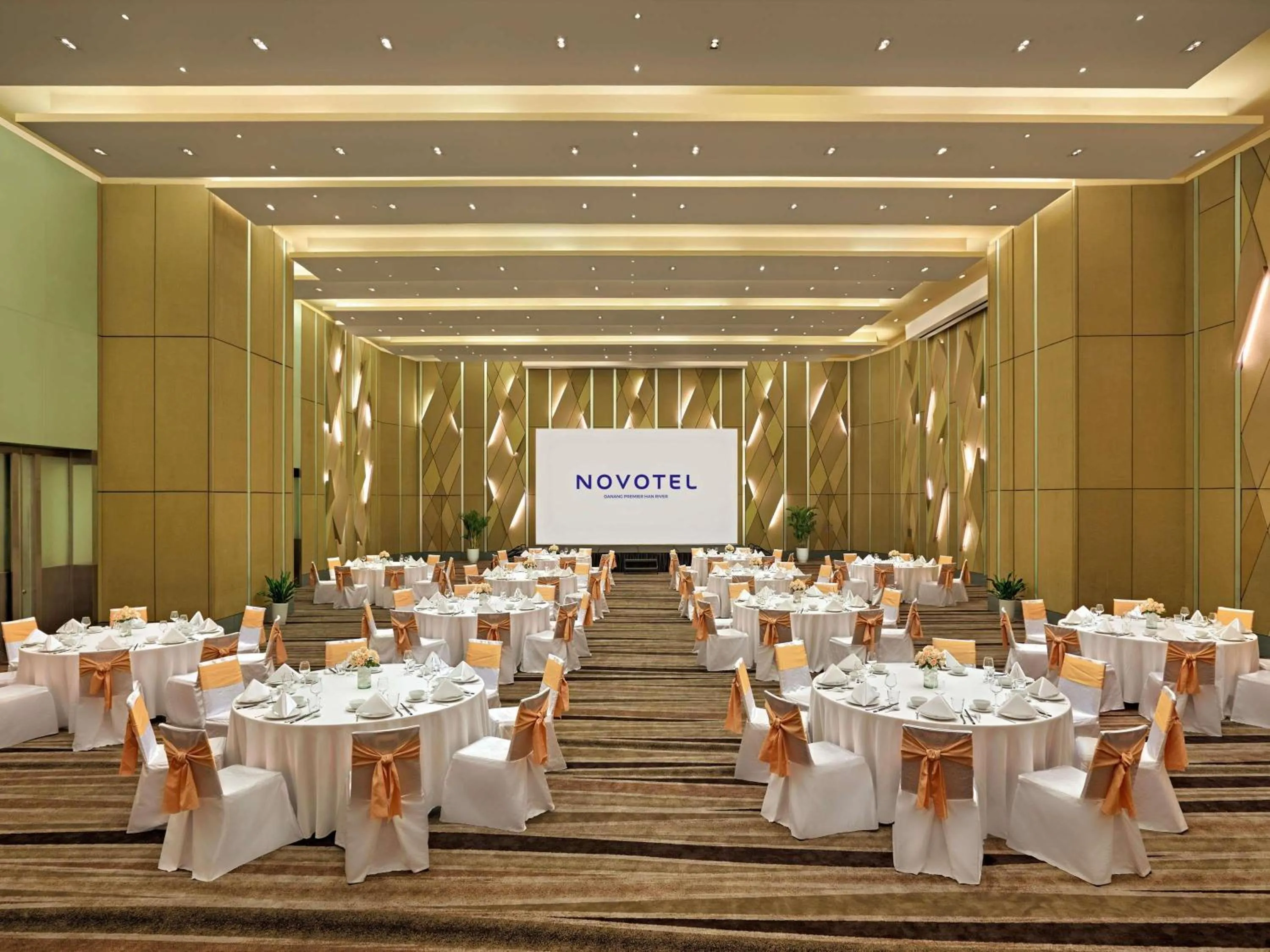 Meeting/conference room in Novotel Danang Premier Han River