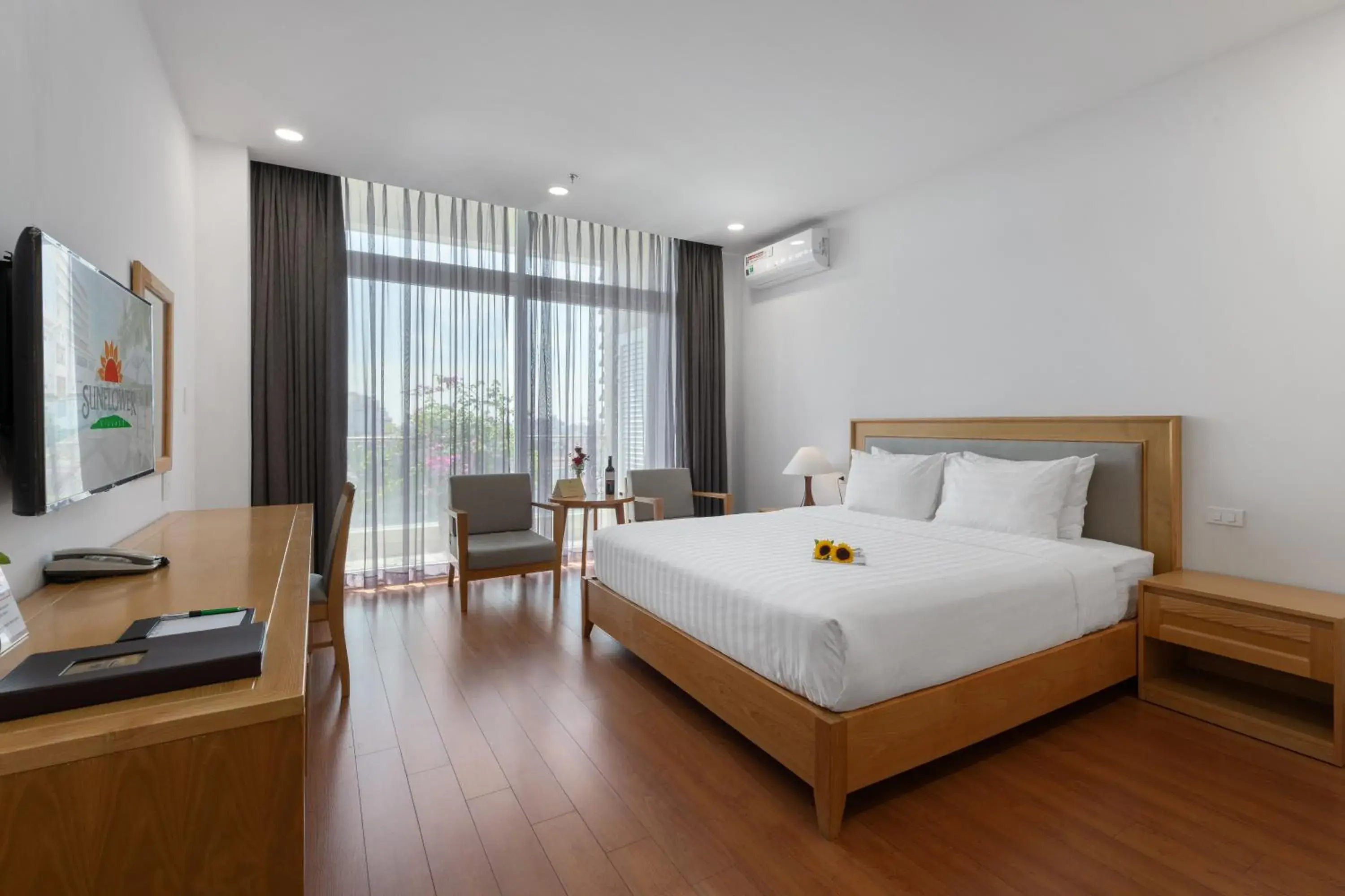 Bedroom, Bed in Sunflower Hotel & International Village Bedroom, Bed in Sunflower Hotel & International Village