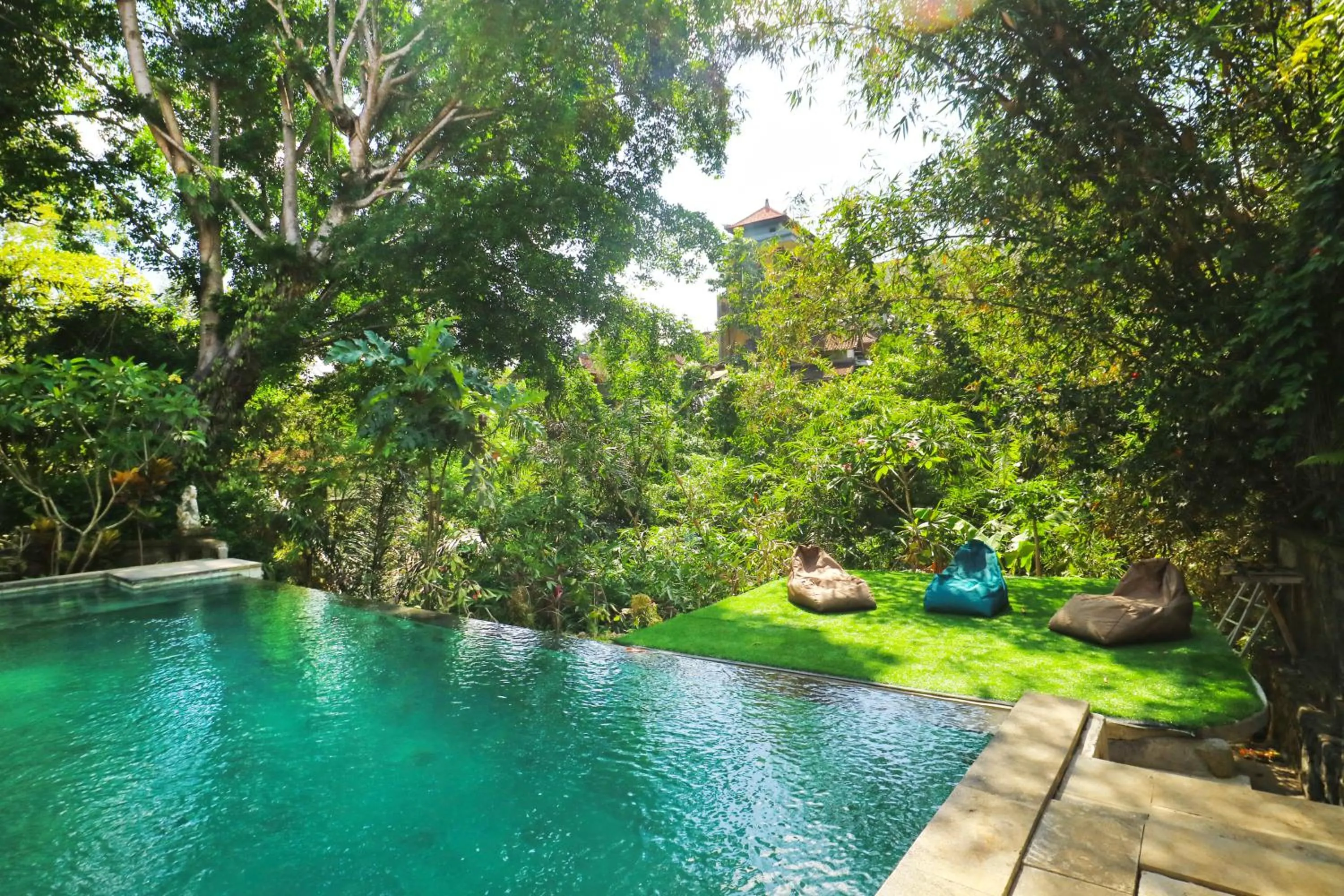 Swimming pool in Yuliati House Ubud