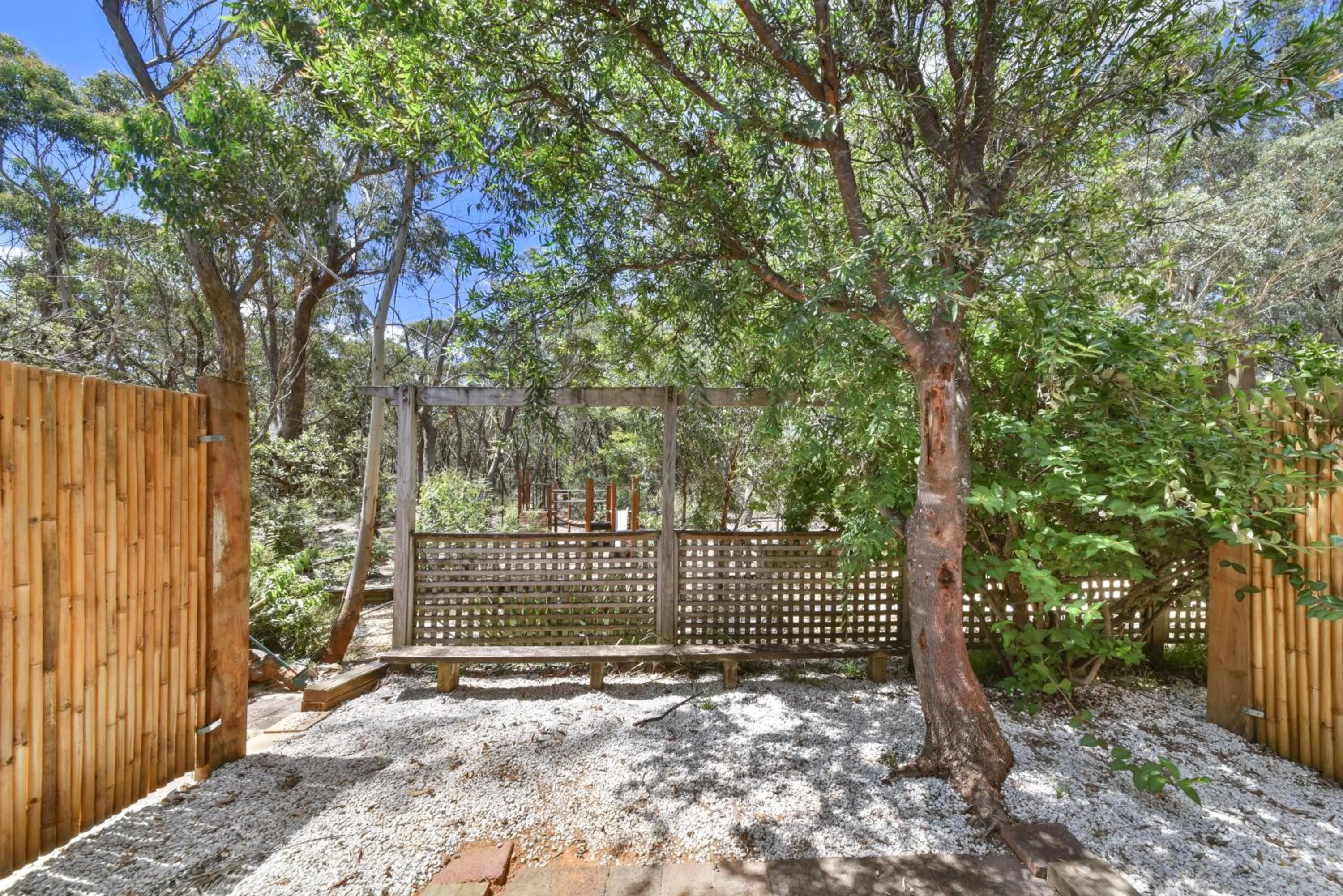 Patio in Sinofield Edu-Retreat