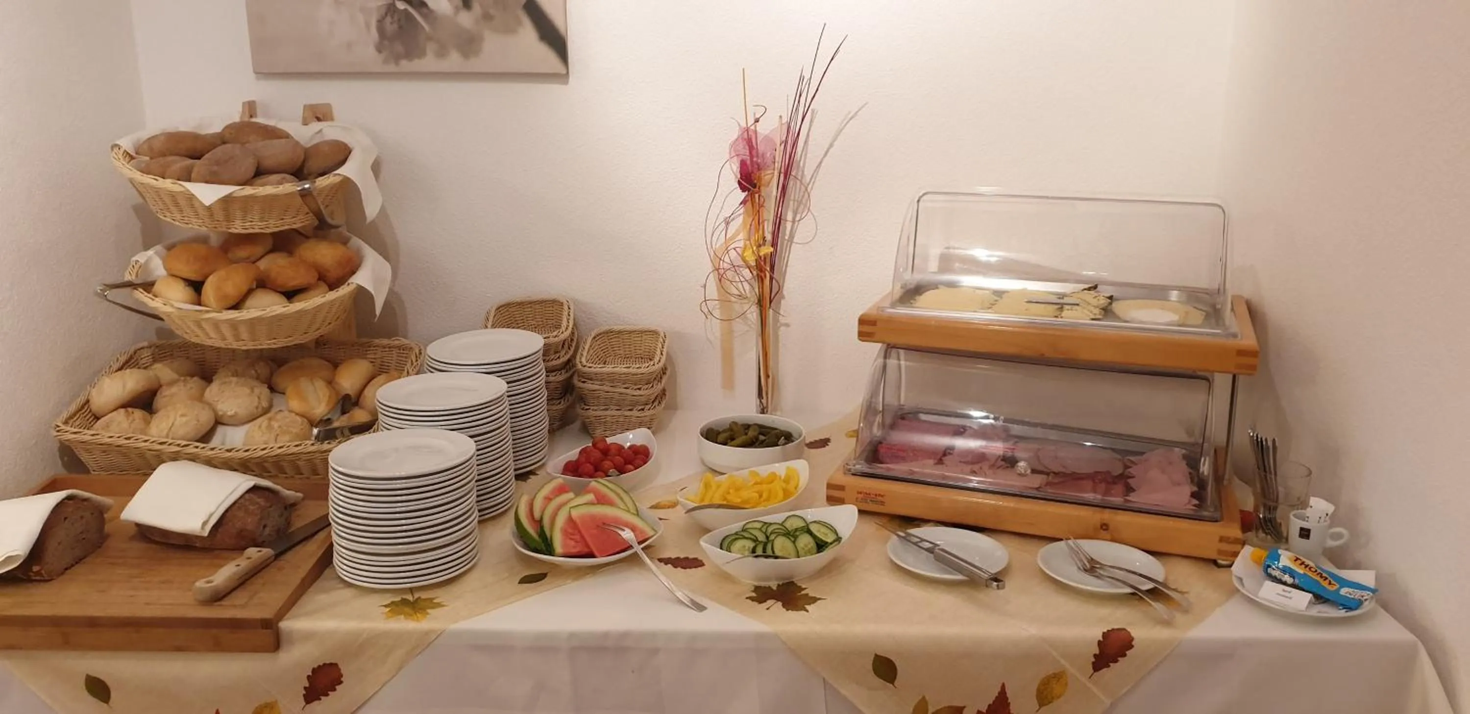 Buffet breakfast in Hotel Schweizerblick