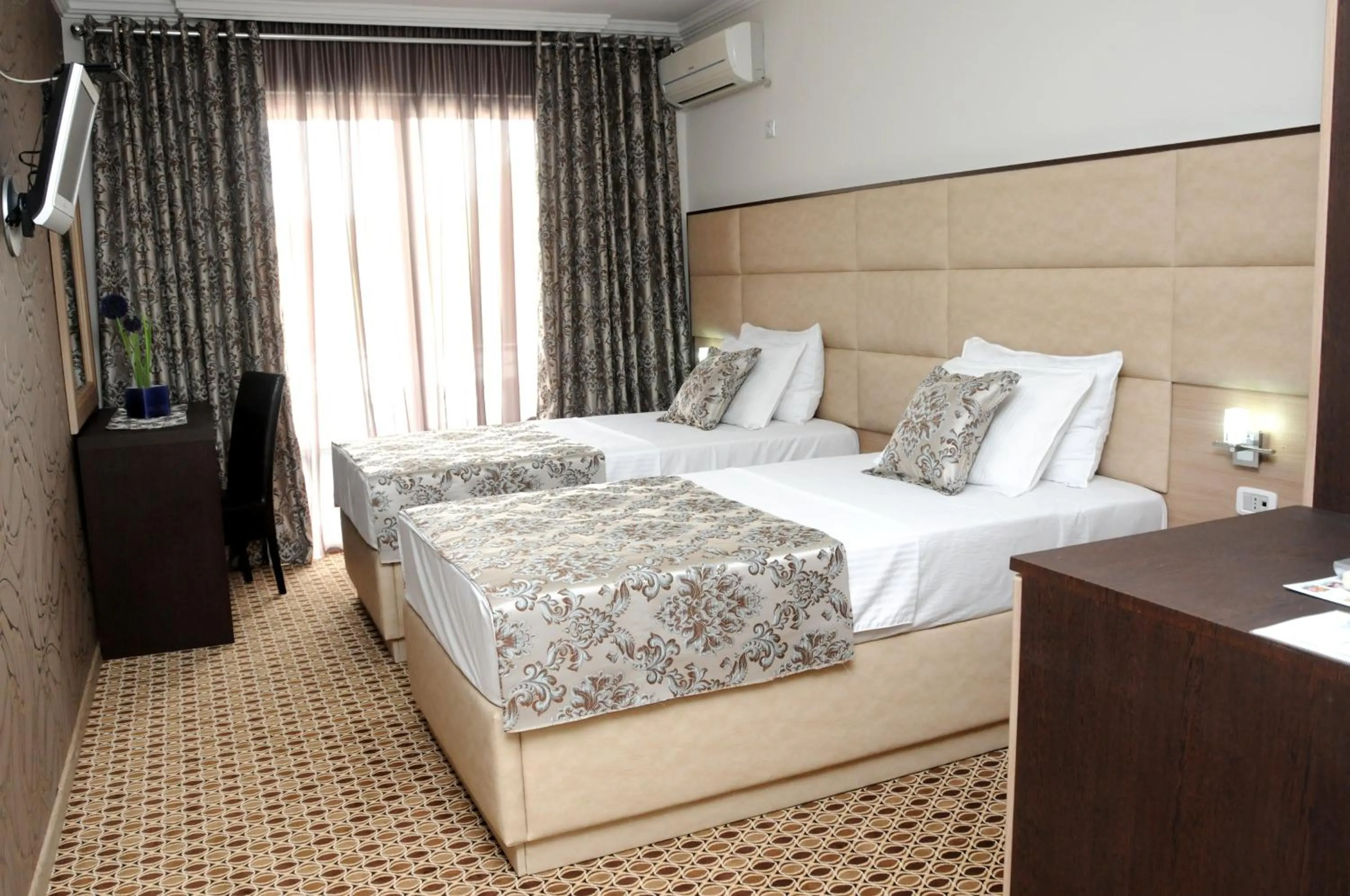 Bed in Hotel Lion