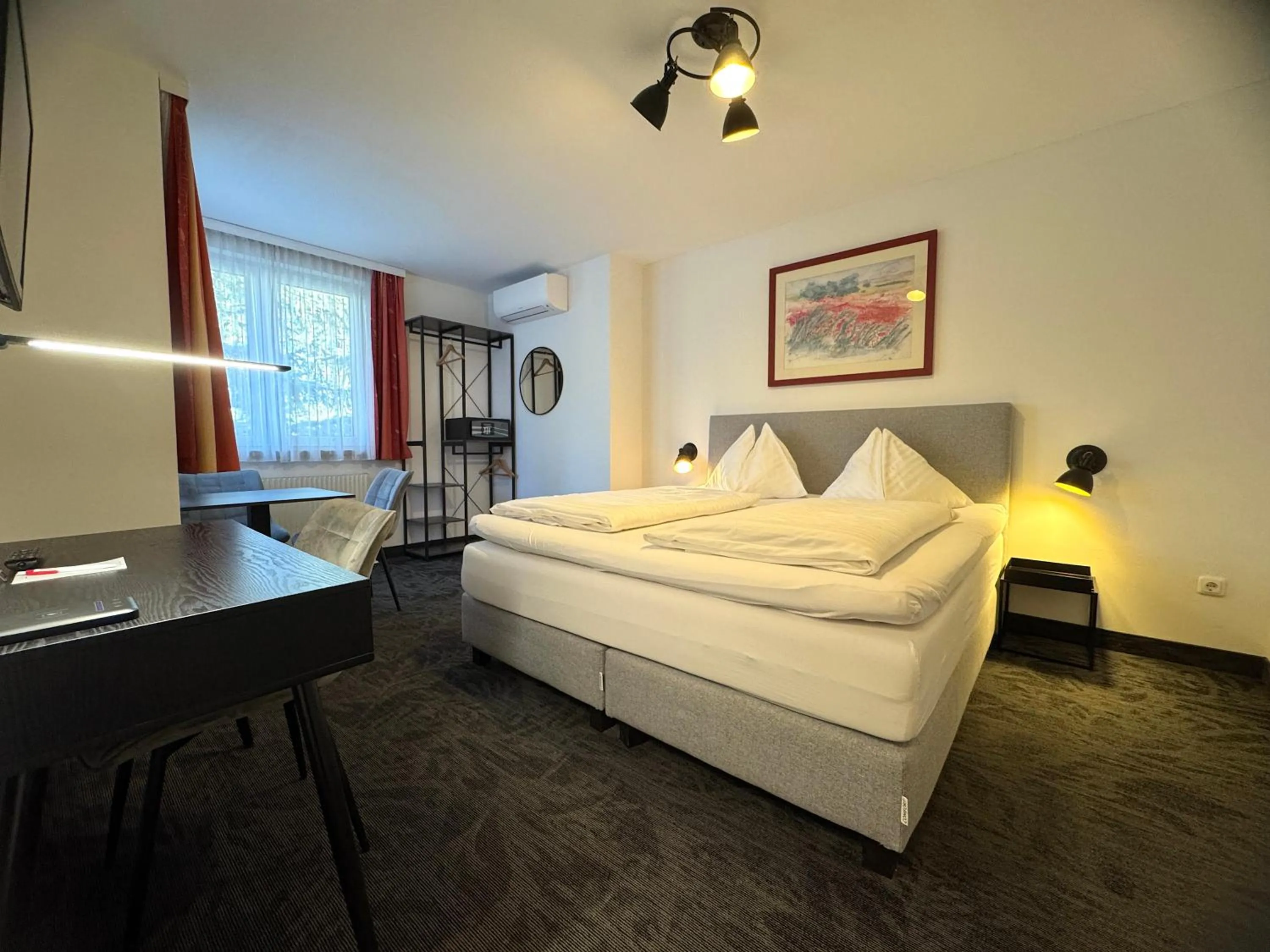 Bedroom, Bed in Hotel Altmann