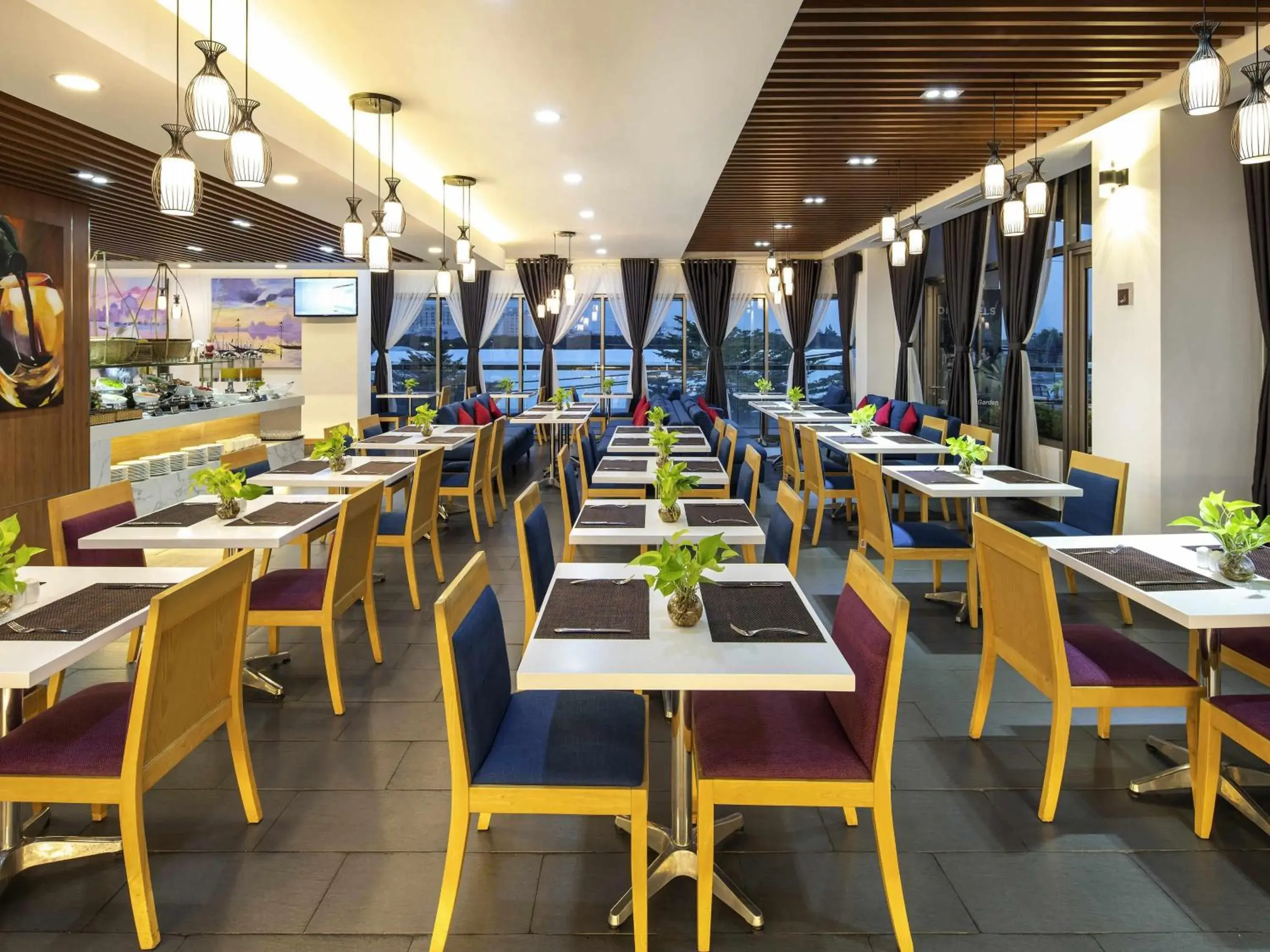 Restaurant/places to eat in Ibis Saigon South Restaurant/places to eat in Ibis Saigon South