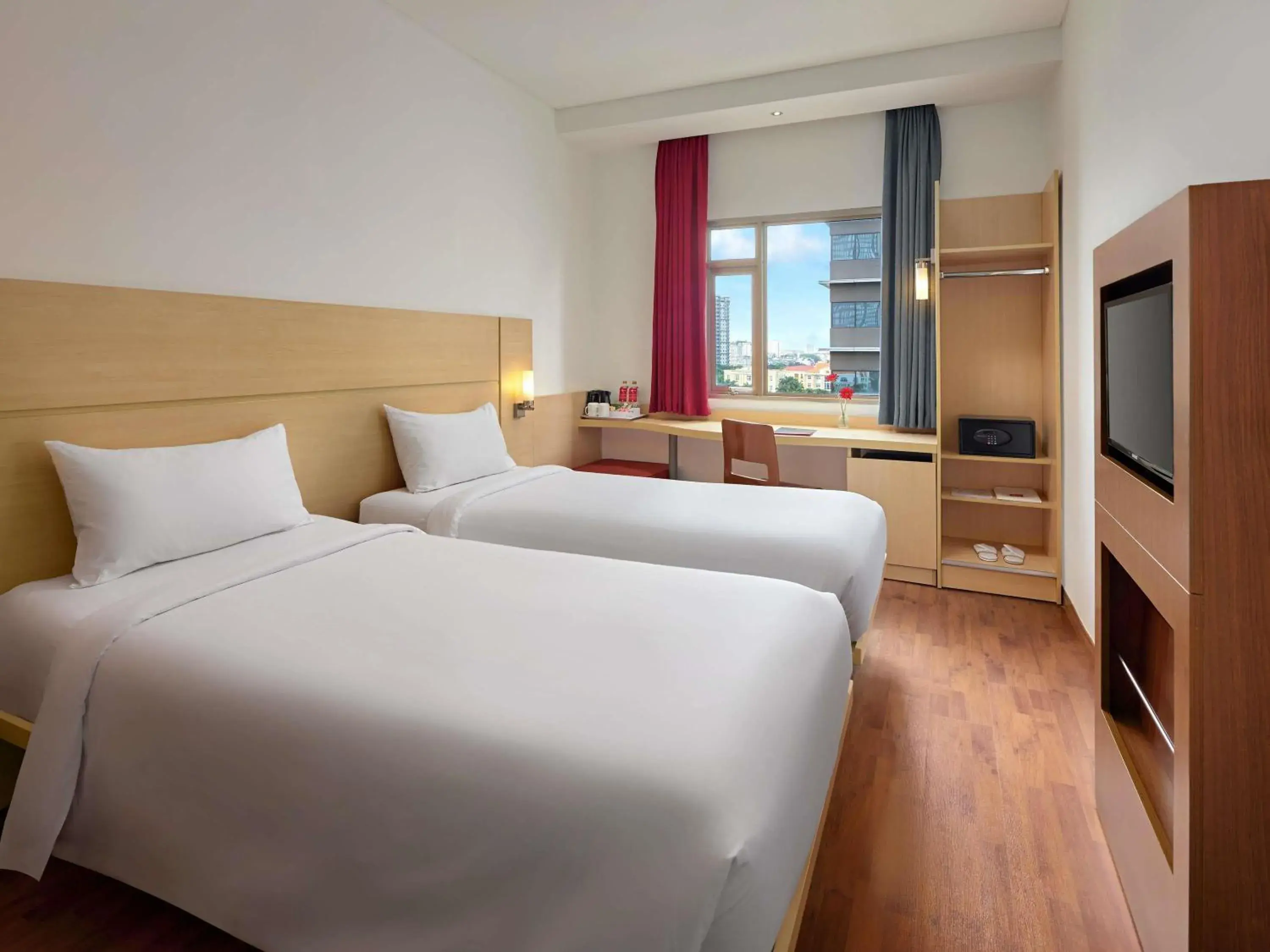 Bedroom, Bed in Ibis Saigon South Bedroom, Bed in Ibis Saigon South