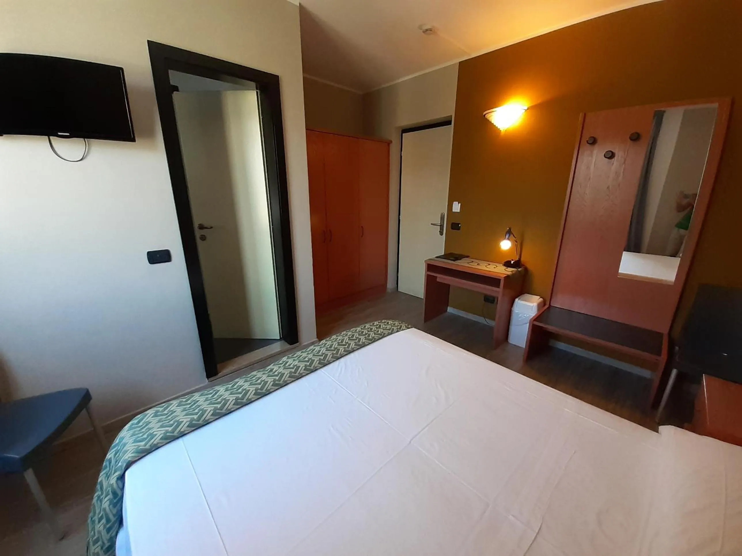 Bedroom, Bed in Hotel Antonella