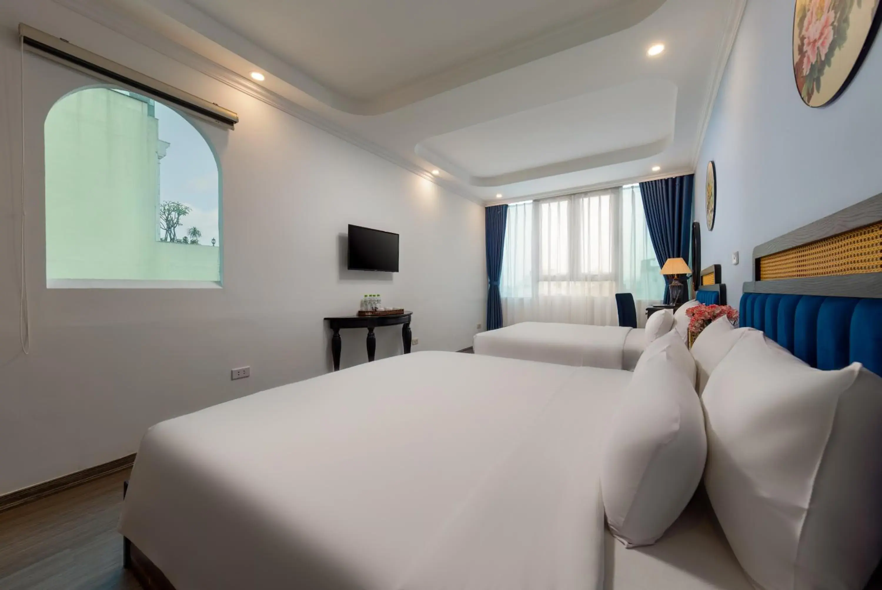 Communal lounge/ TV room, Bed in Mai Charming Hotel and Spa Communal lounge/ TV room, Bed in Mai Charming Hotel and Spa