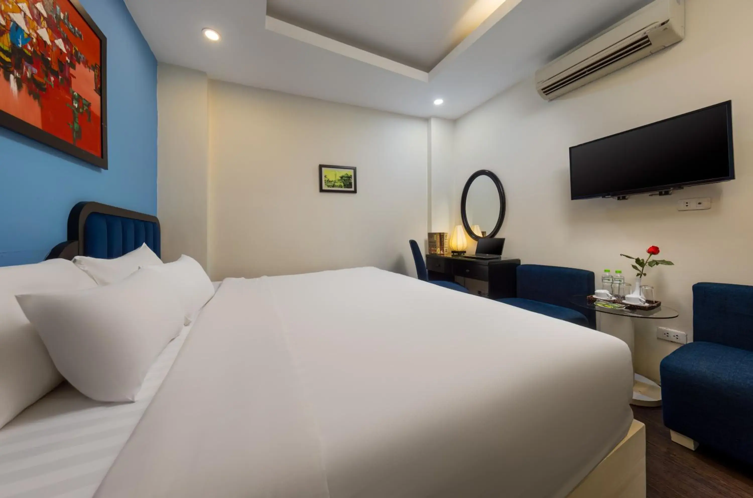 Communal lounge/ TV room, Bed in Mai Charming Hotel and Spa Communal lounge/ TV room, Bed in Mai Charming Hotel and Spa