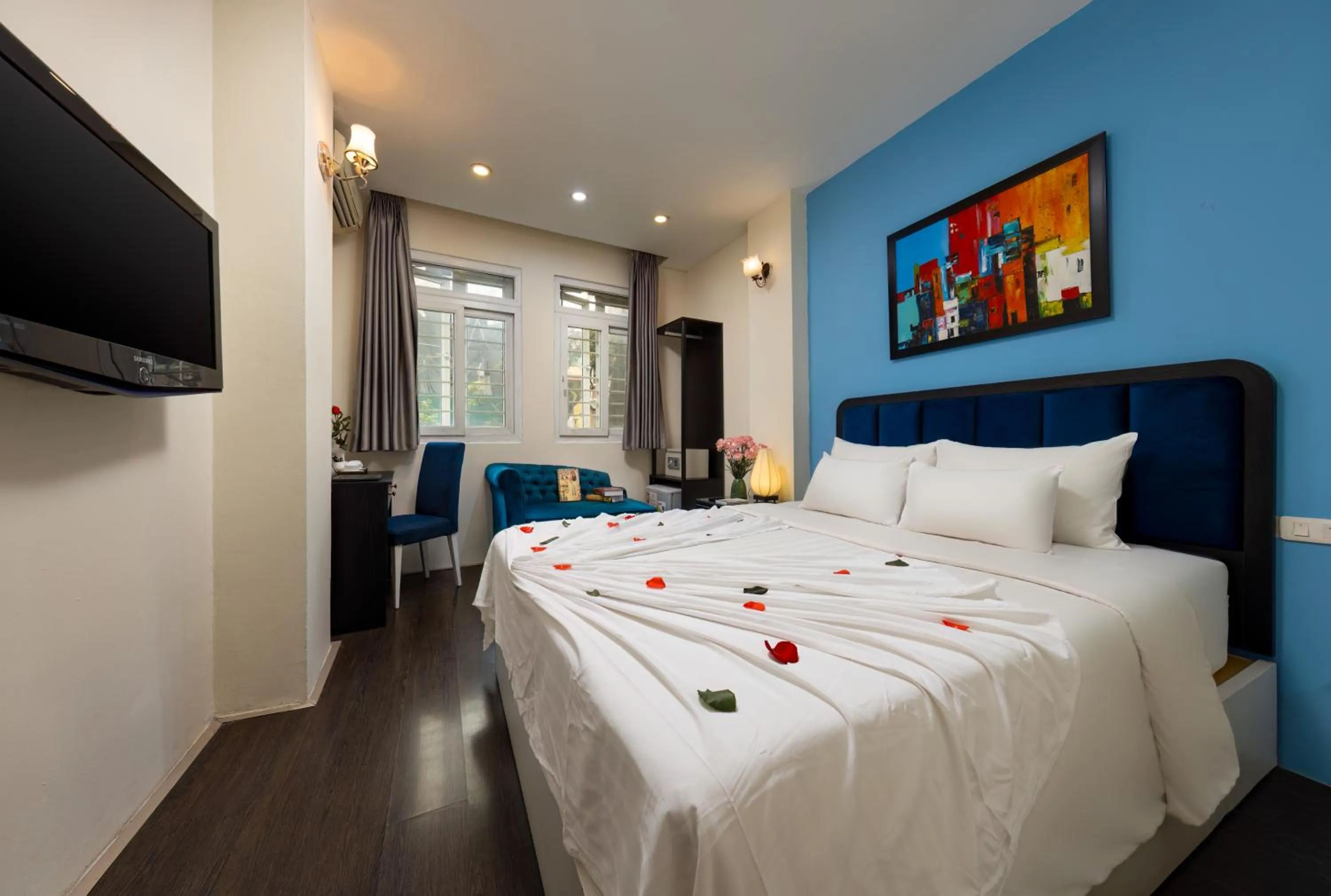 Communal lounge/ TV room, Bed in Mai Charming Hotel and Spa