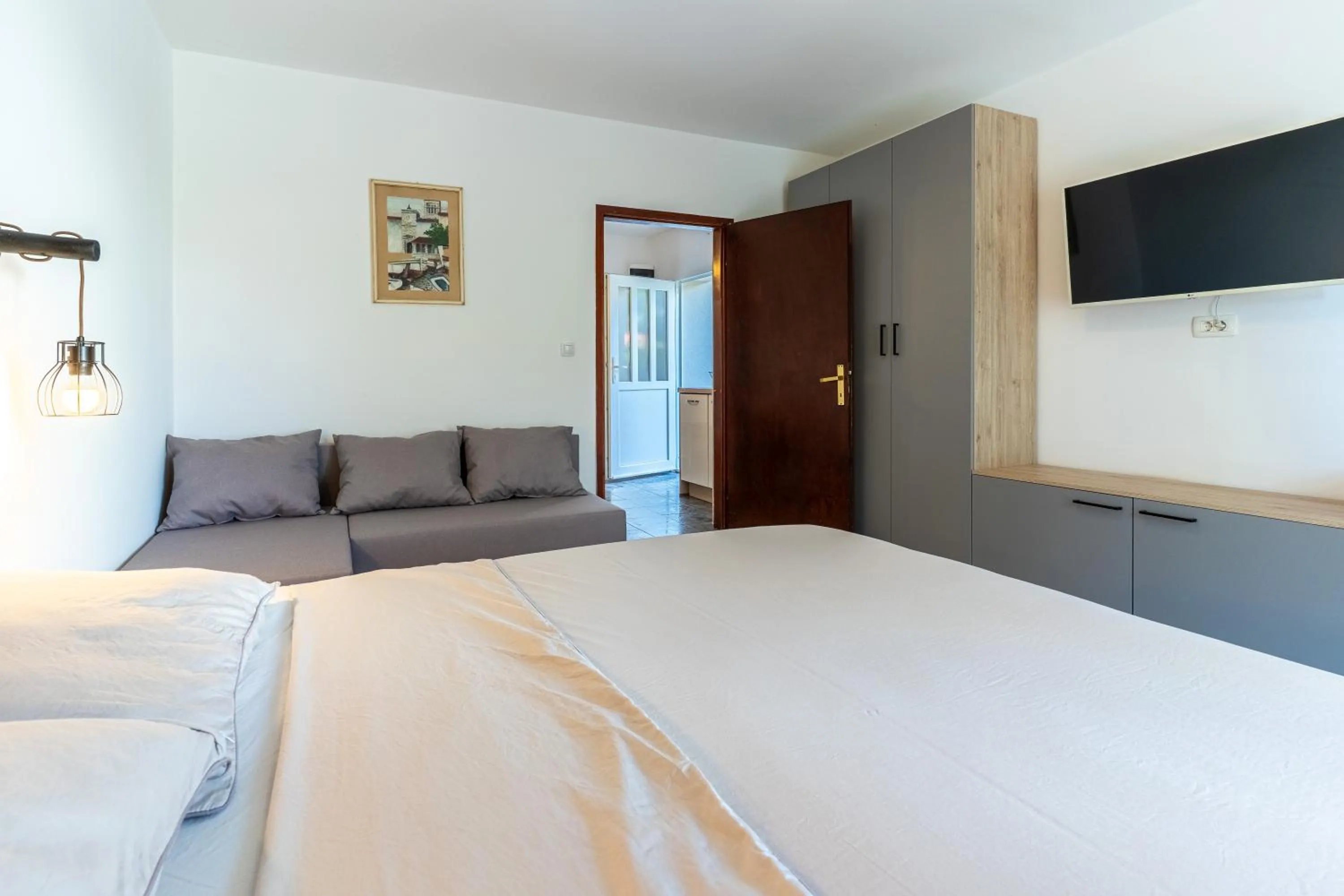 Apartments & Rooms Klemenc