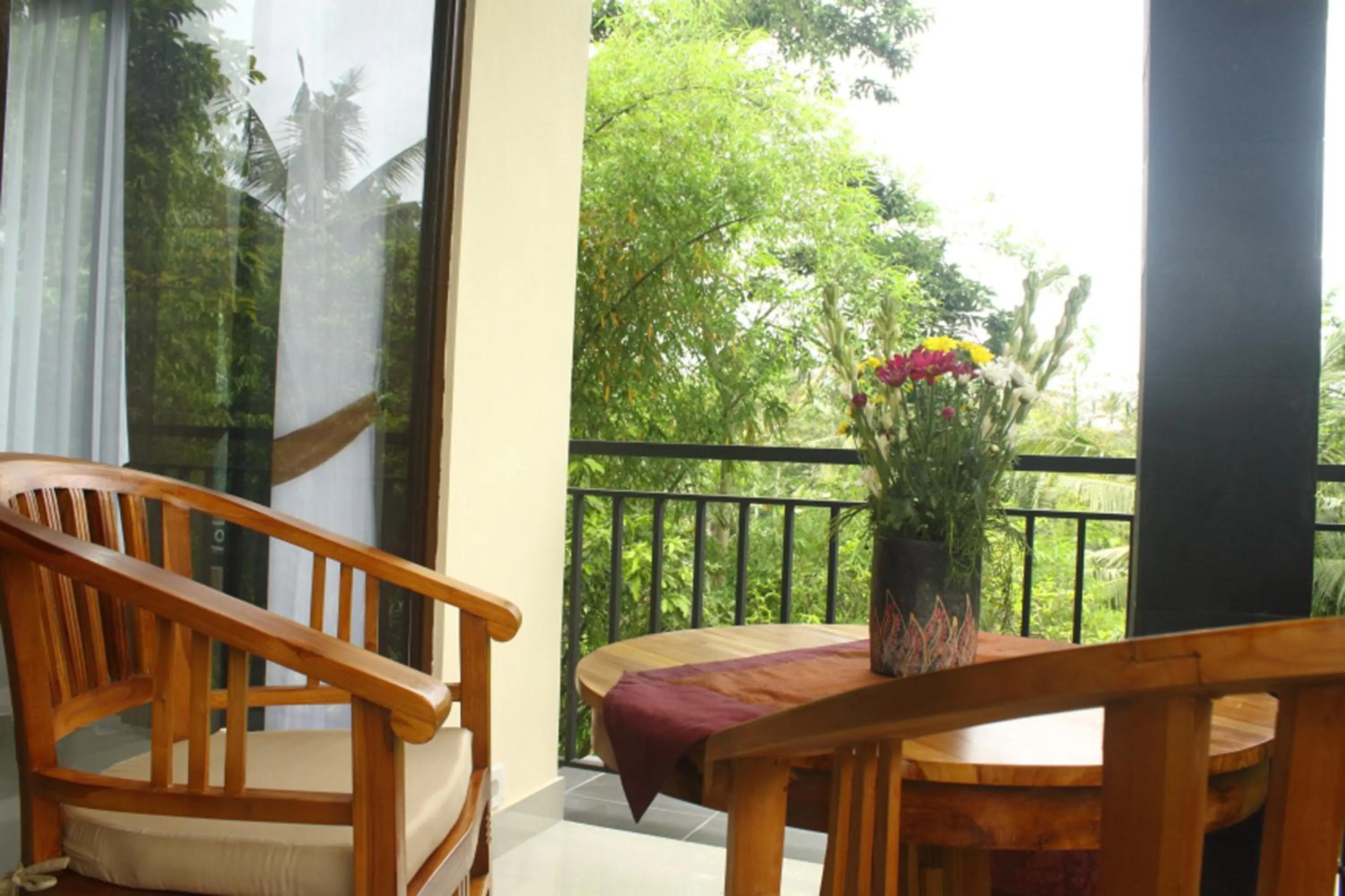 Balcony/Terrace in Pondok Bambu Homestay