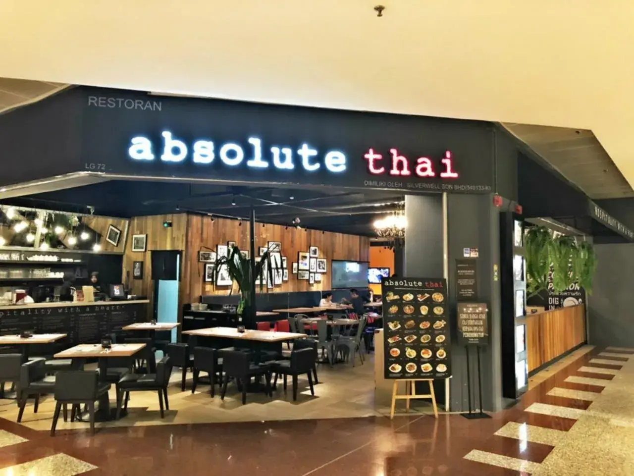 Restaurant/places to eat in Times Service Suites @ Times Square Restaurant/places to eat in Times Service Suites @ Times Square