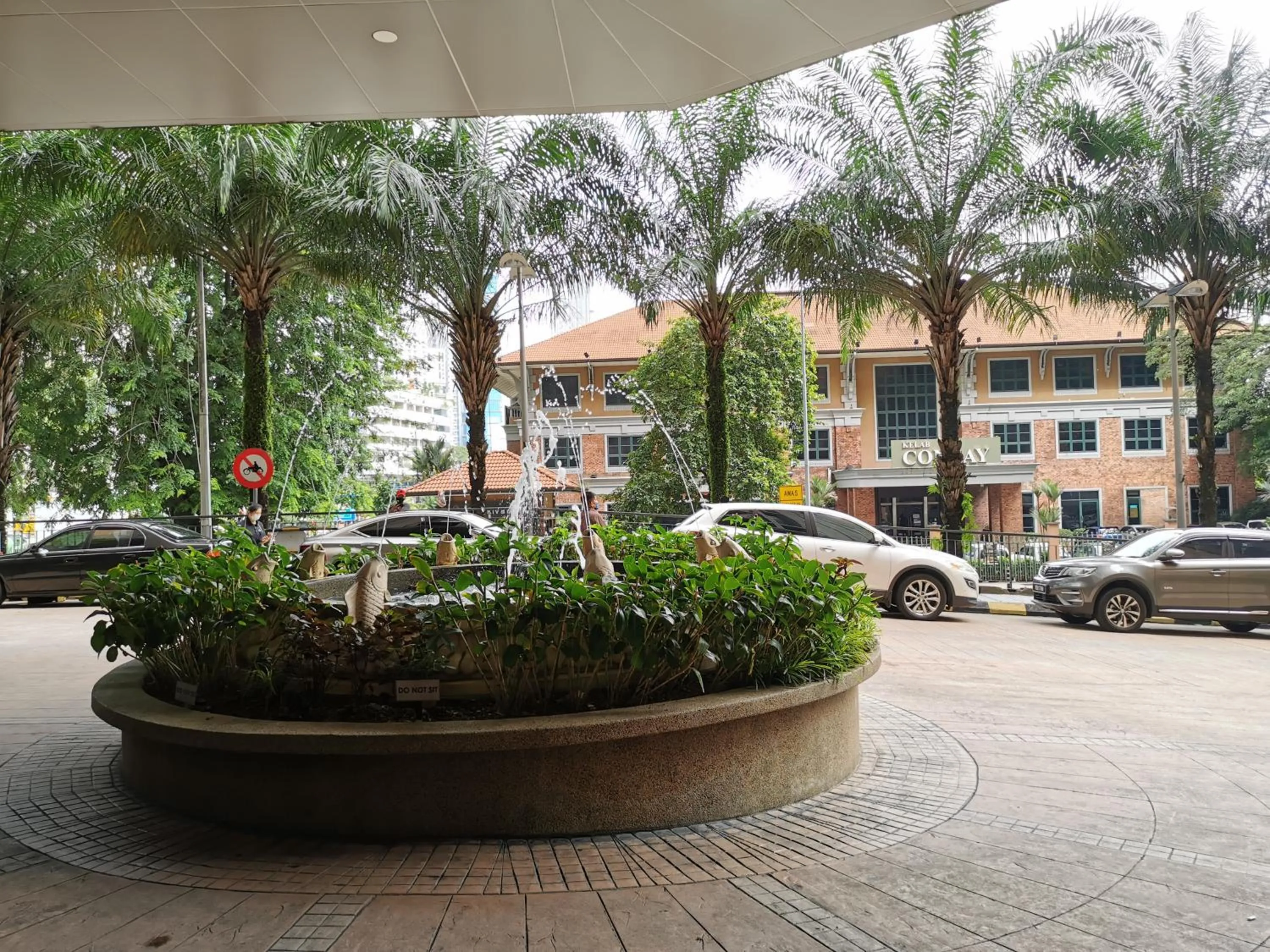 Facade/entrance in Times Service Suites @ Times Square