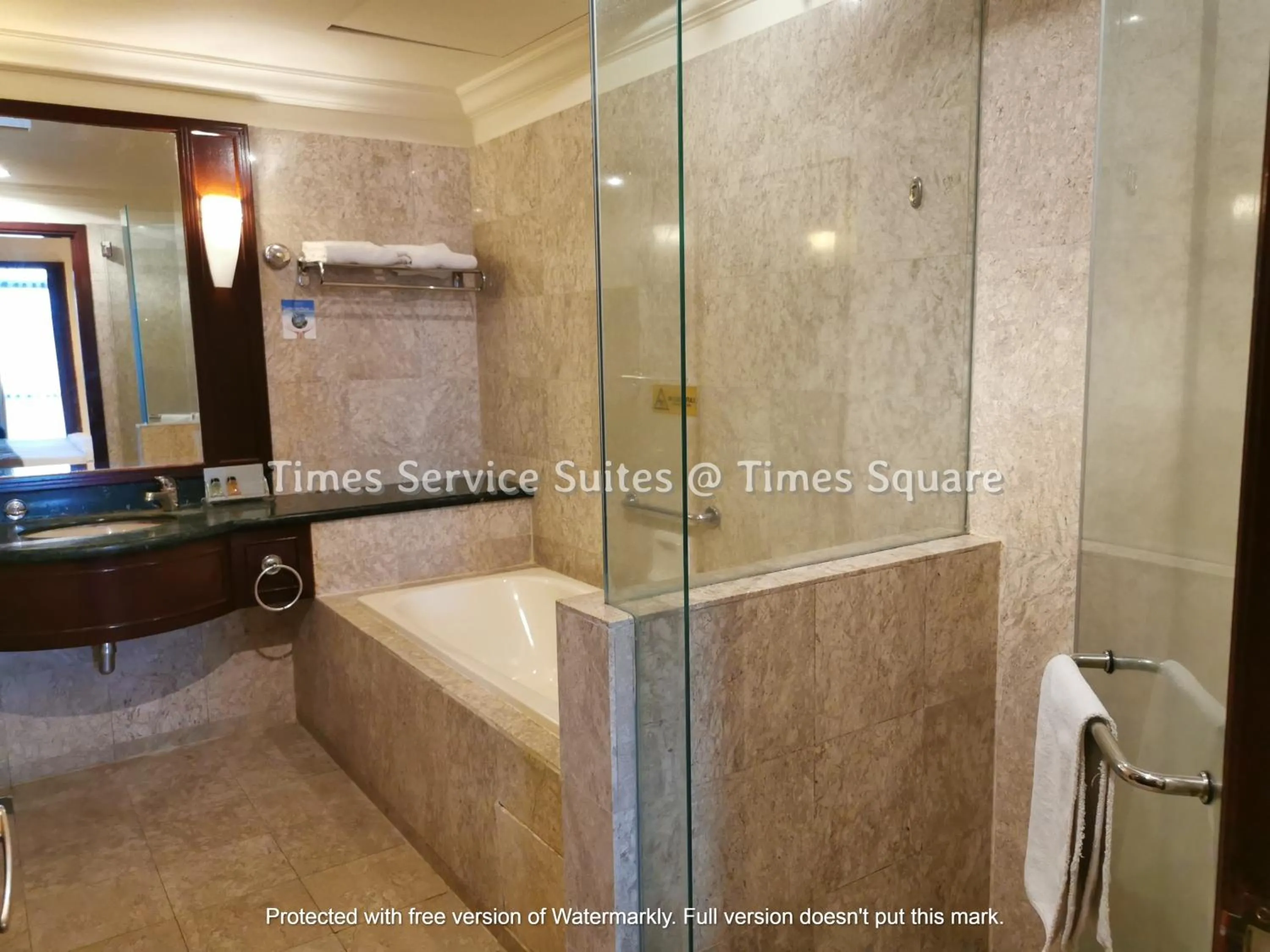 Shower in Times Service Suites @ Times Square