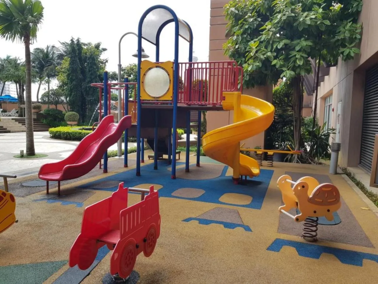 Children play ground in Times Service Suites @ Times Square