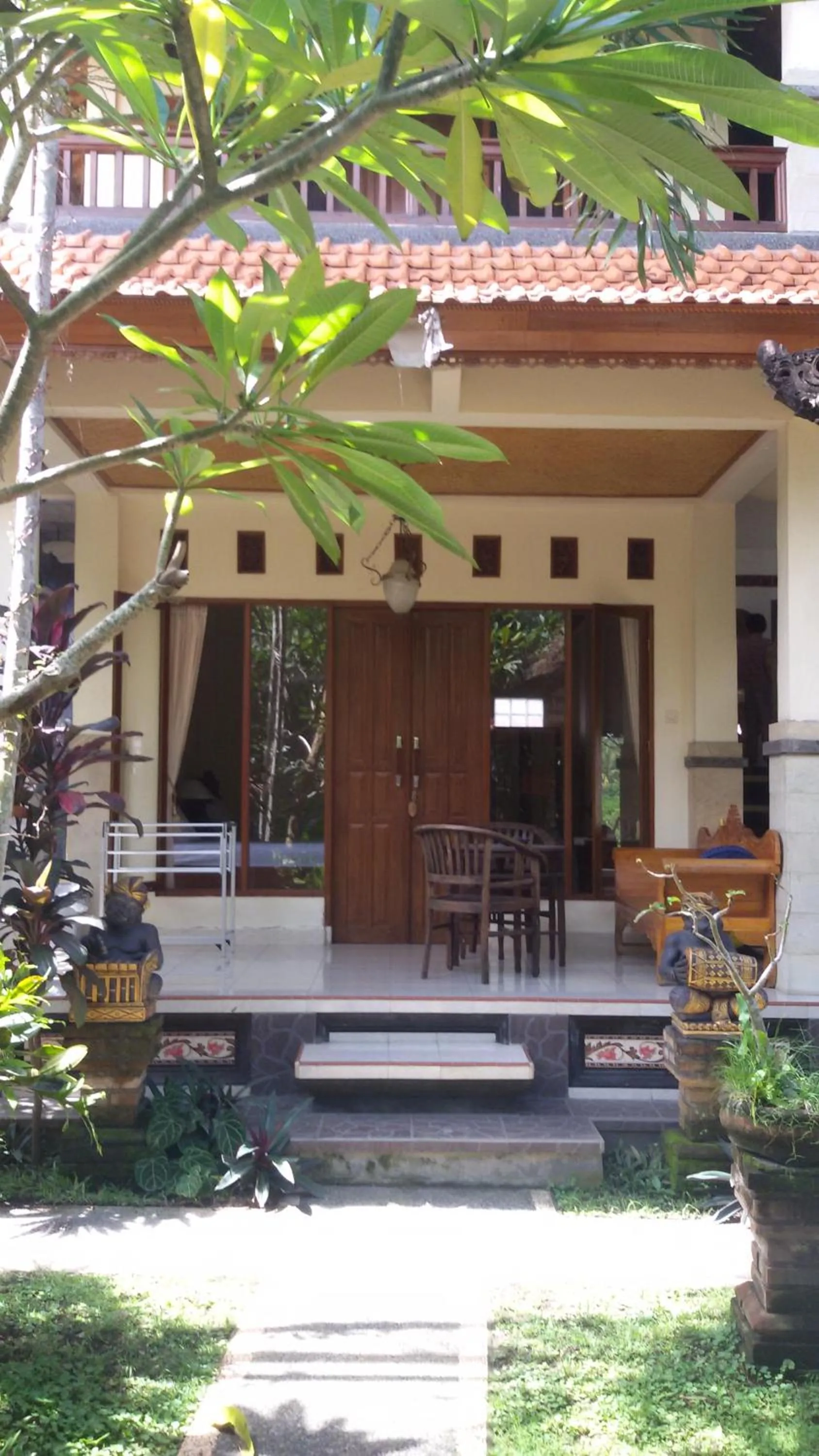 Balcony/Terrace in Bagus Homestay