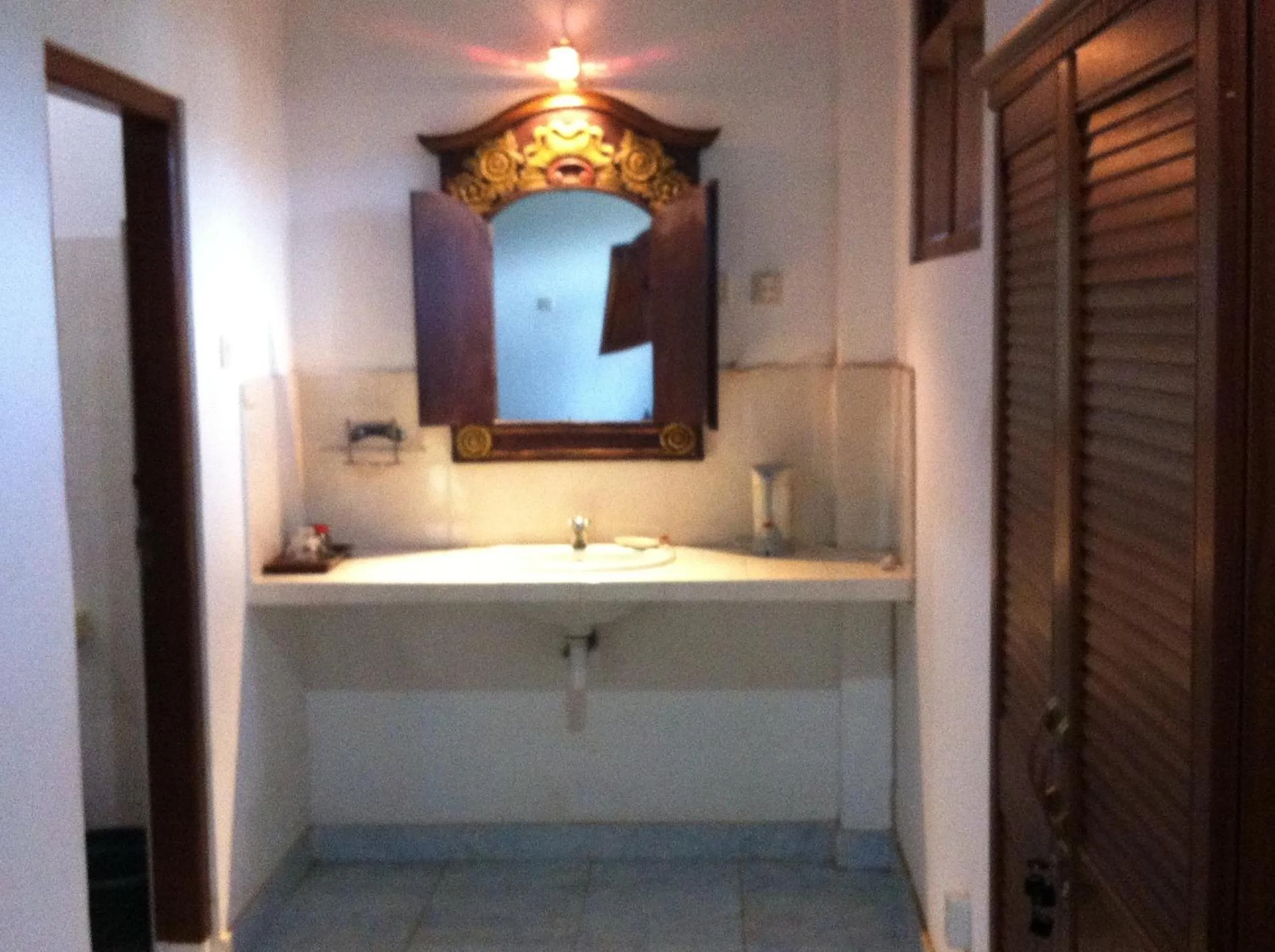 Bathroom in Bagus Homestay