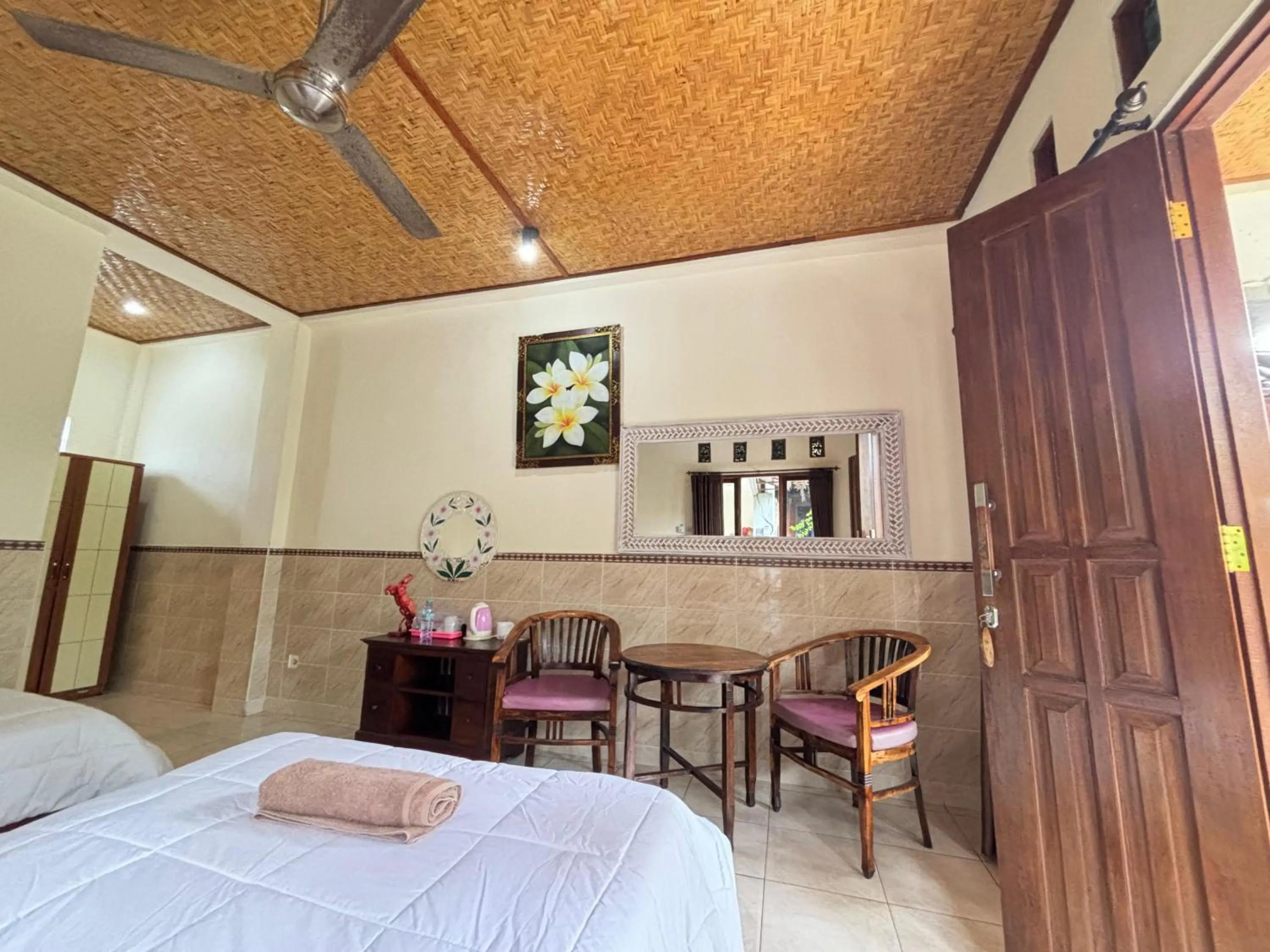 Property building, Bed in Bagus Homestay