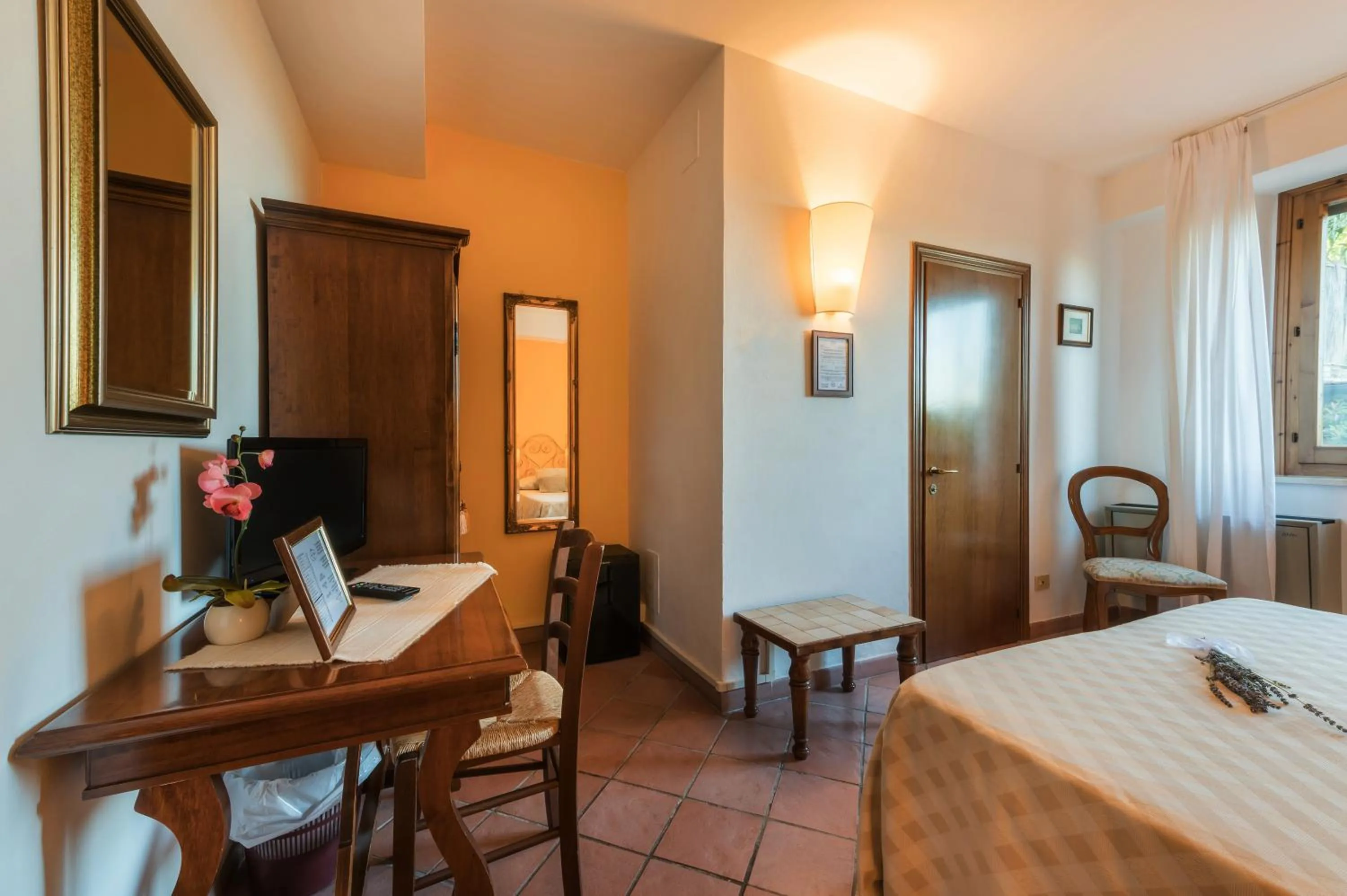 Bedroom, Bed in Hotel San Michele