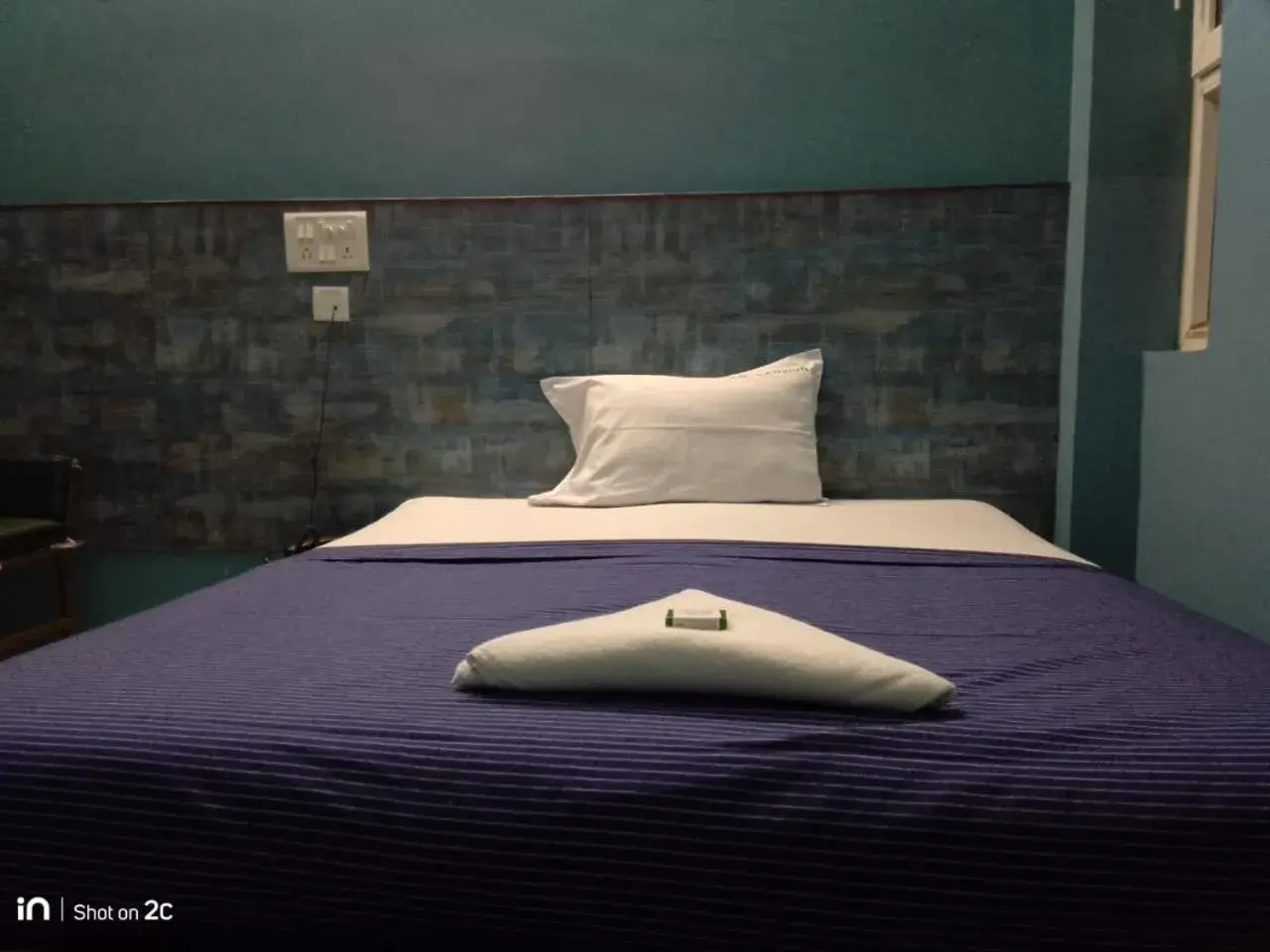 Bed in SM MANSION near Harbour & High court Bed in SM MANSION near Harbour & High court