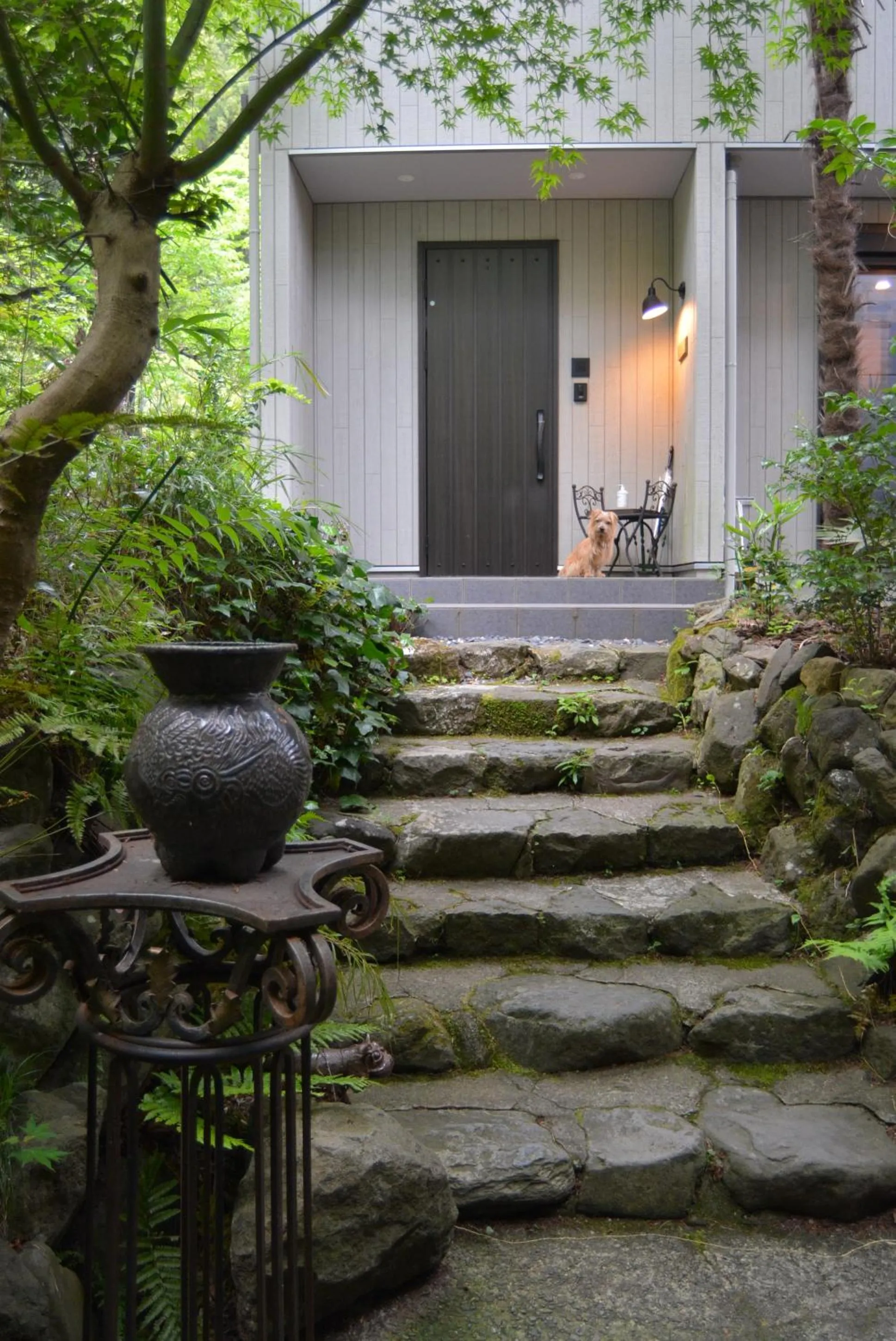 Facade/entrance in Hakone Mori No Yado