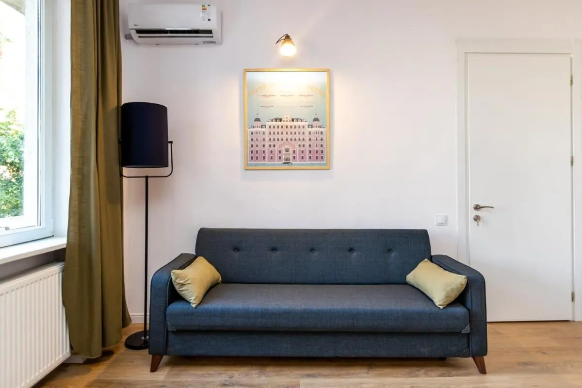 Central Vera Studio - Ideal for 3 - By Wehost