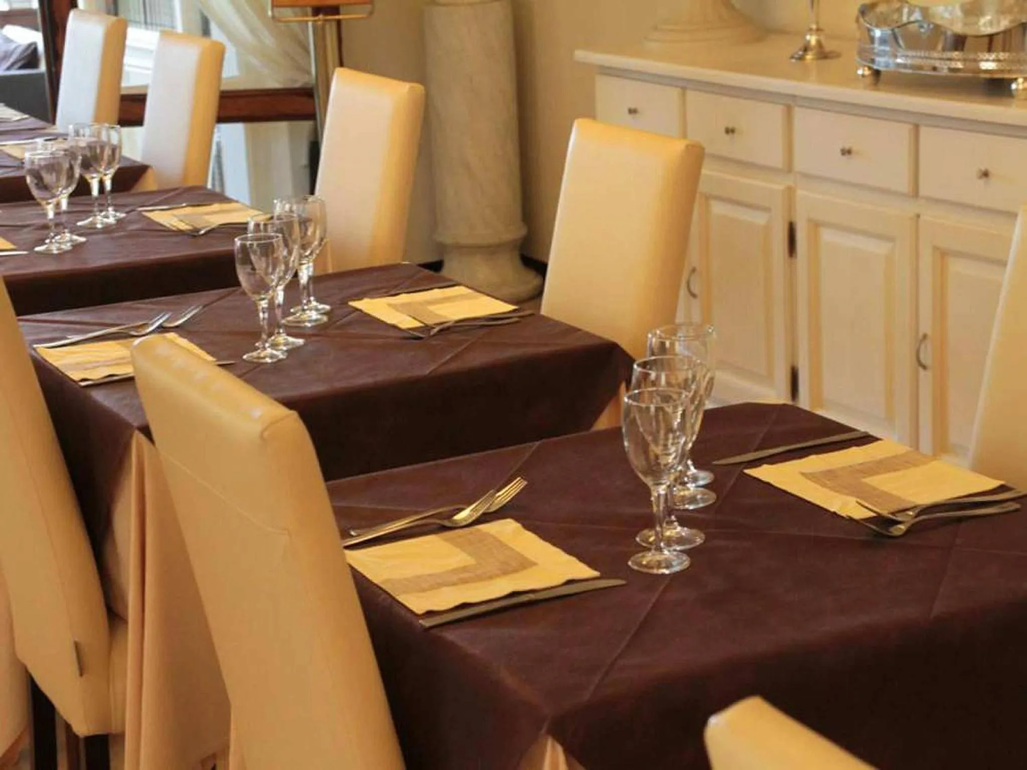 Business facilities in Hotel Ancora Riviera