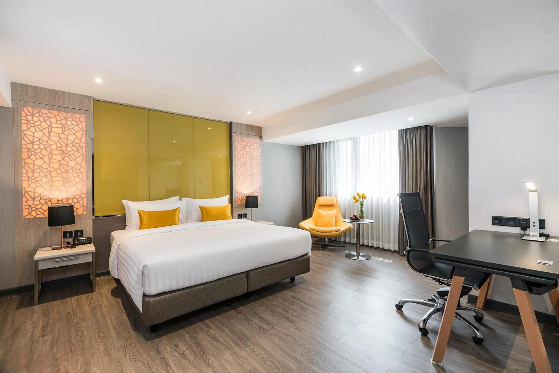 Bedroom, Bed in Hotel JAL City Bangkok