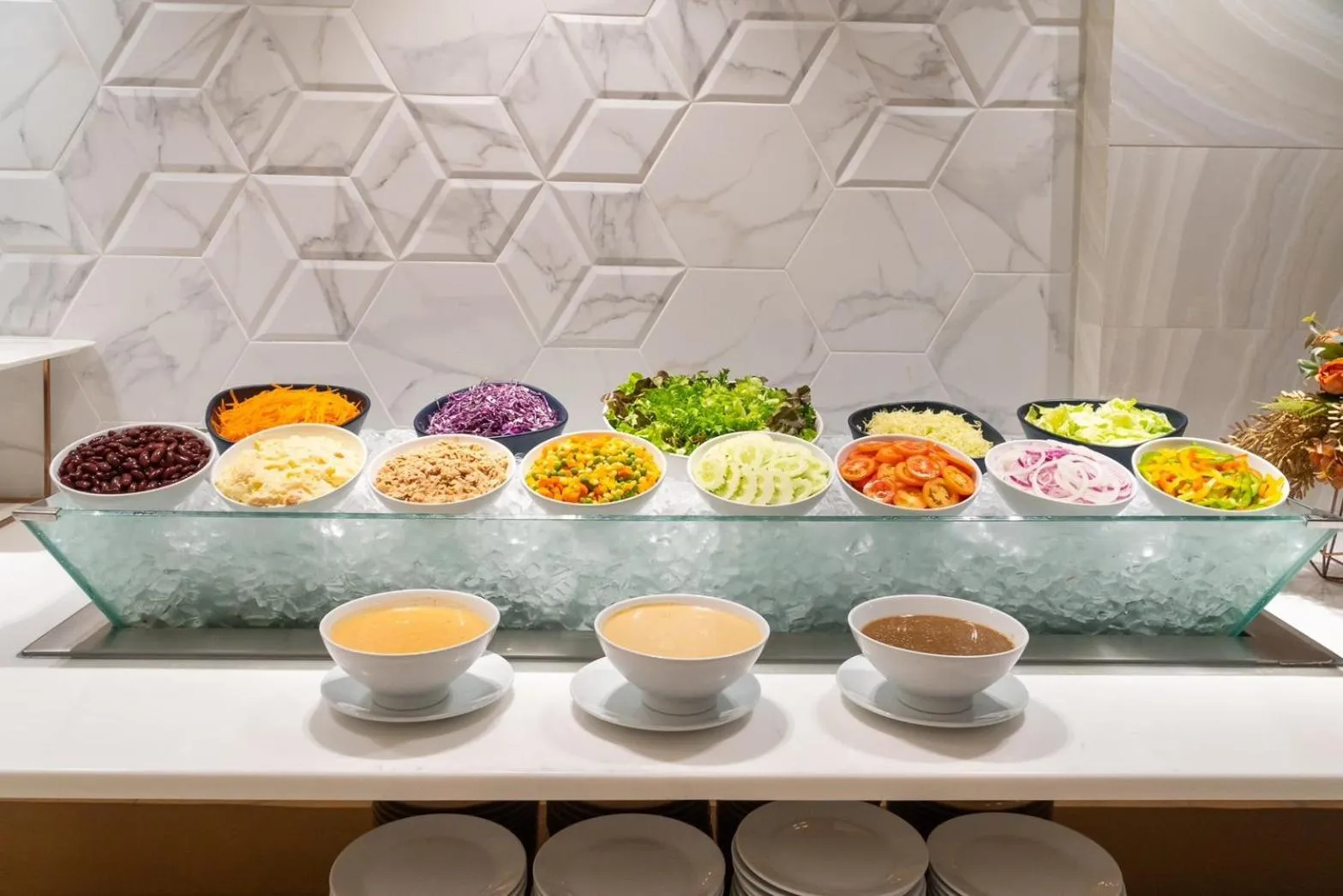 Restaurant/places to eat in Hotel JAL City Bangkok