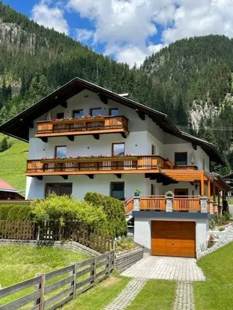 Haus Troger Haus Troger