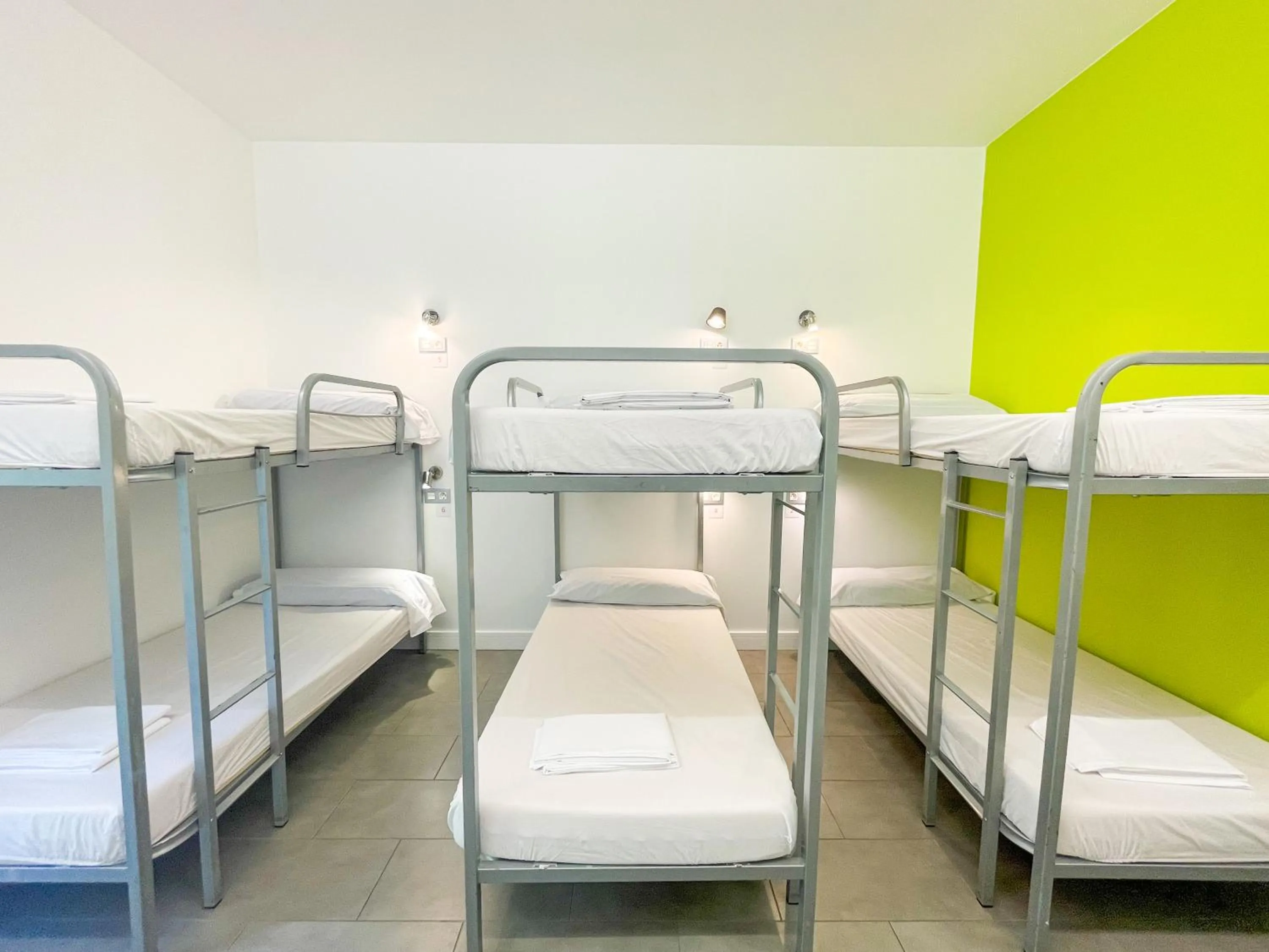 Photo of the whole room, Bed in UBA Hostel