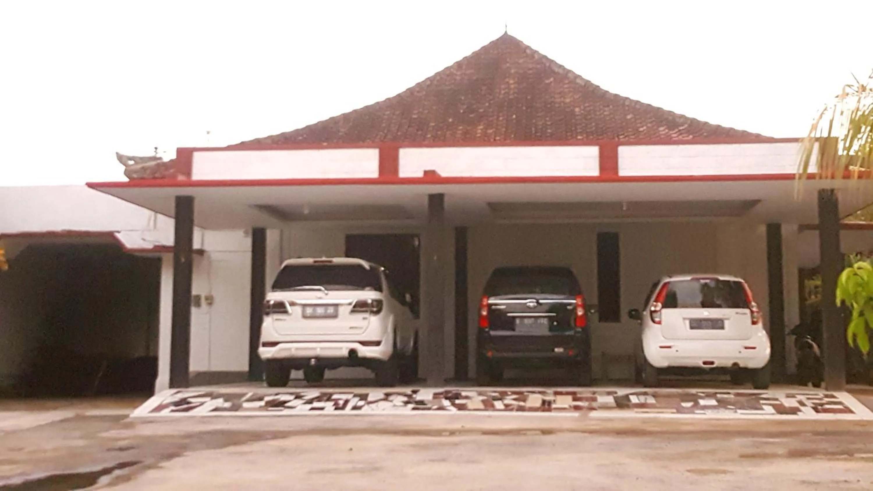 HOTEL SEGARA MANDALA