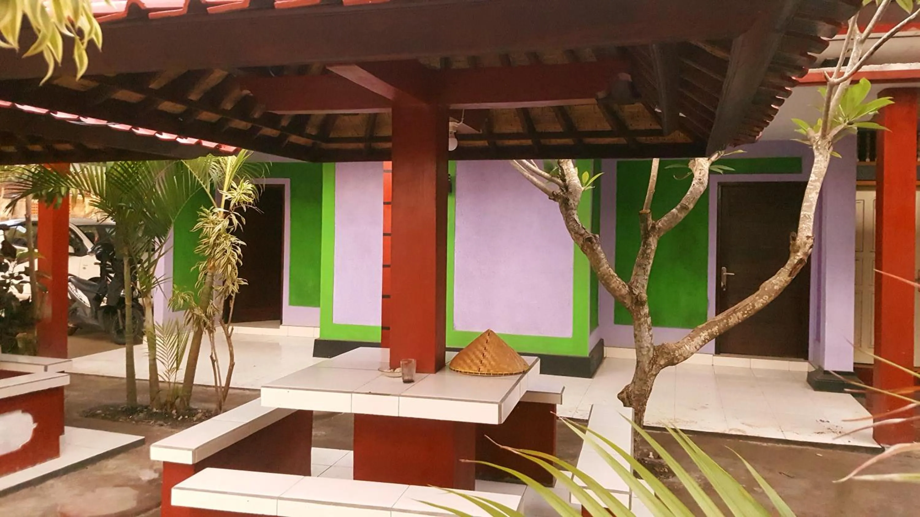 HOTEL SEGARA MANDALA