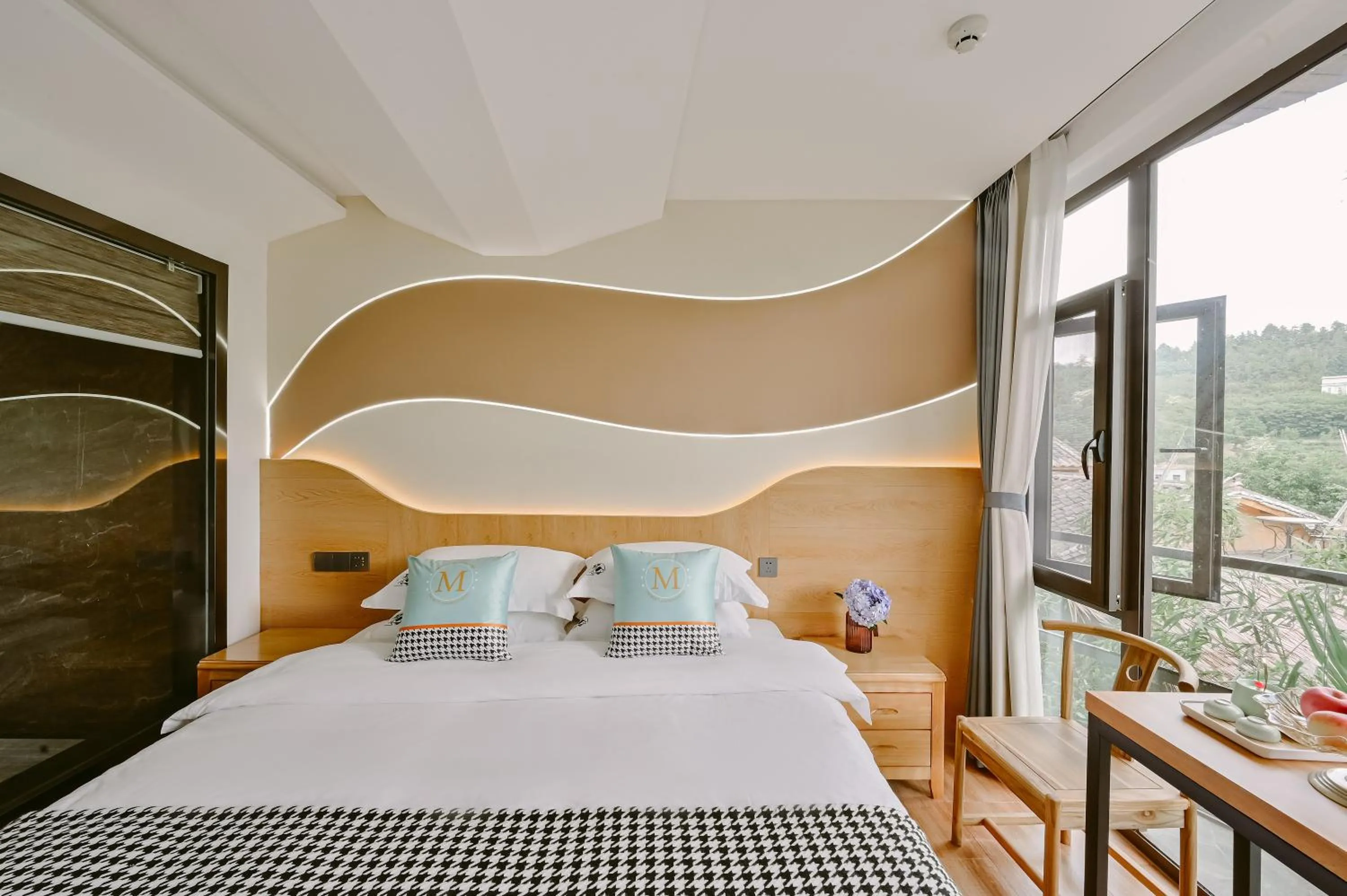 Single Room with Mountain View in Chunjian Guesthouse