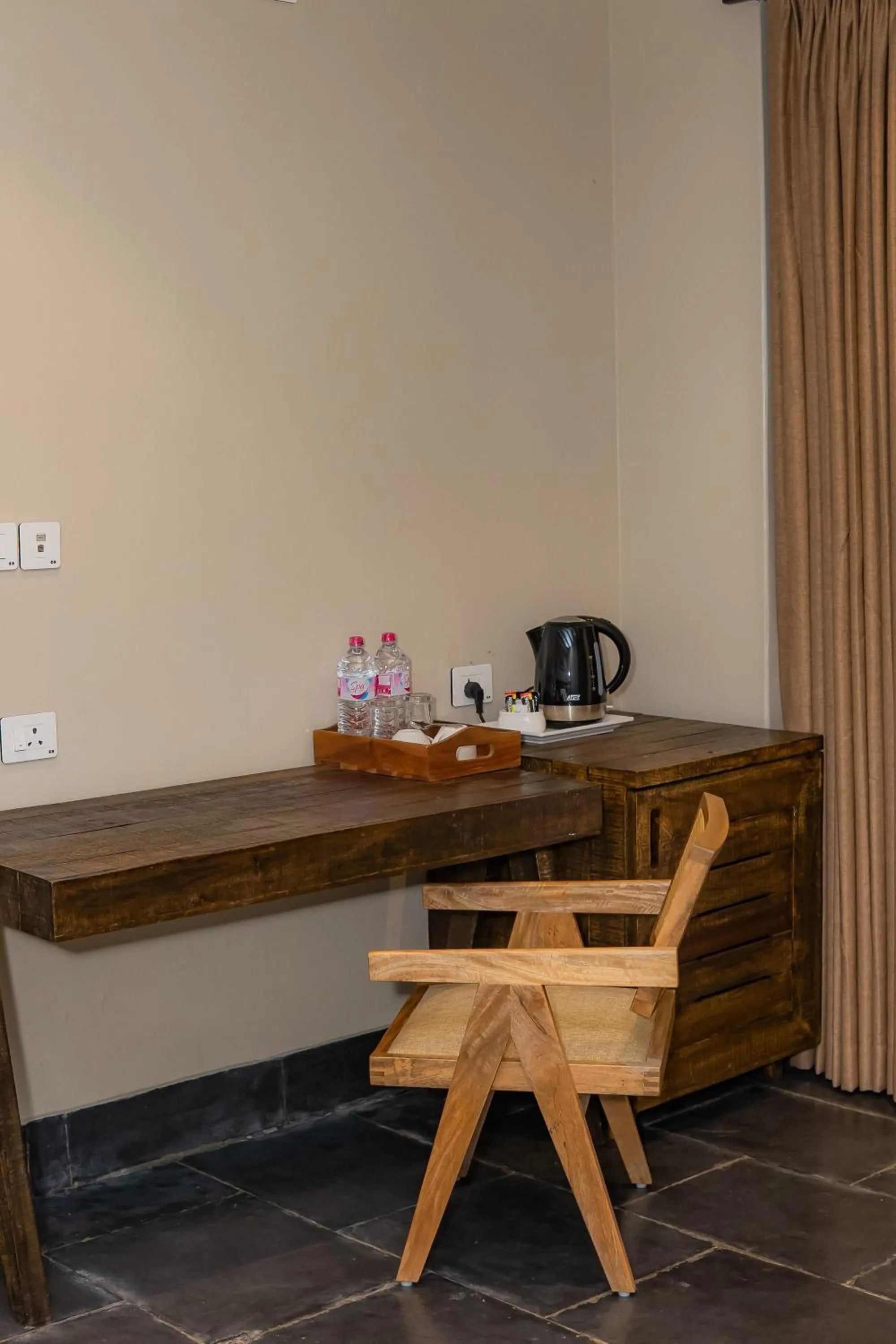 Coffee/tea facilities in Raniban Retreat