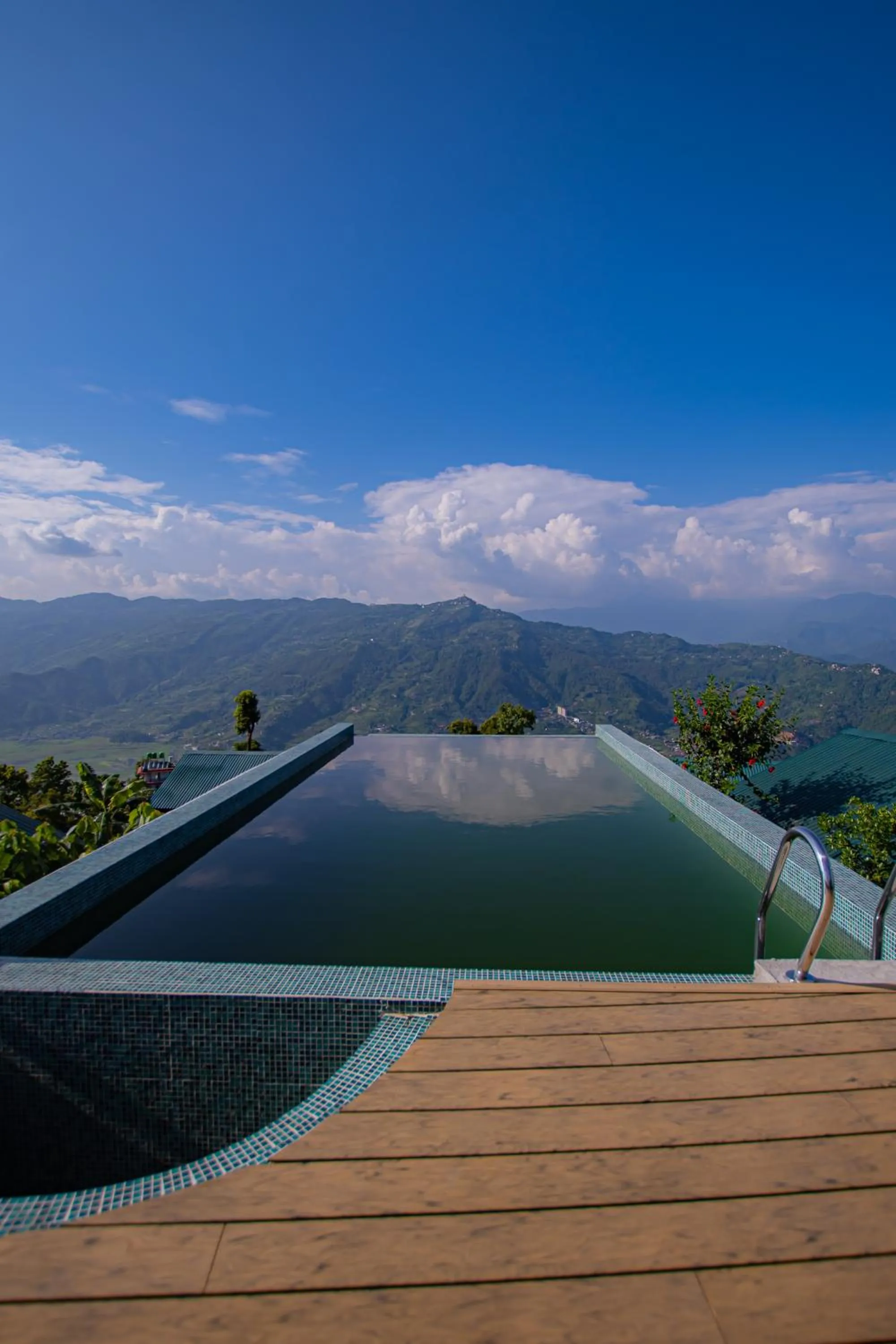 Swimming pool in Raniban Retreat