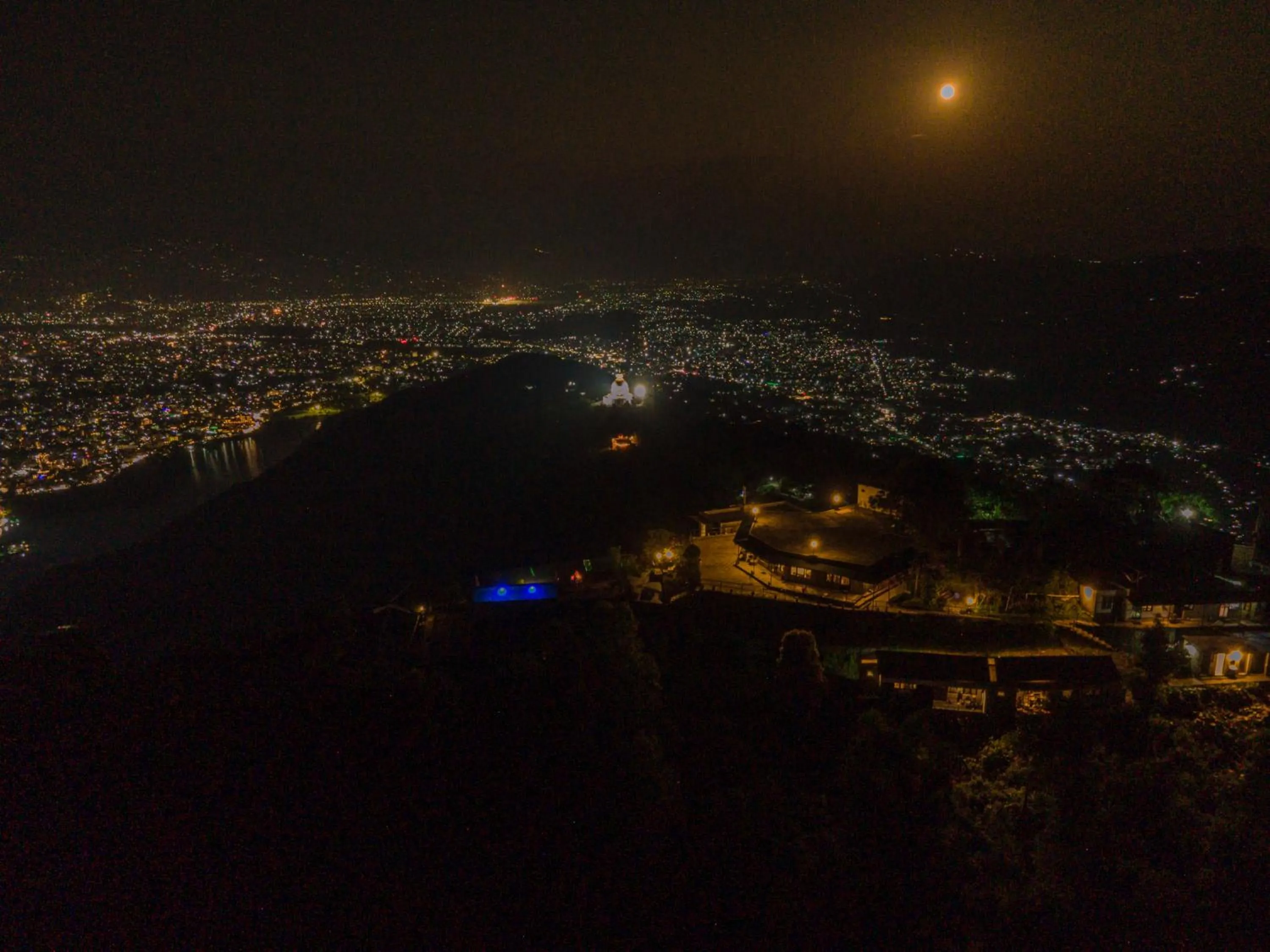 Night in Raniban Retreat