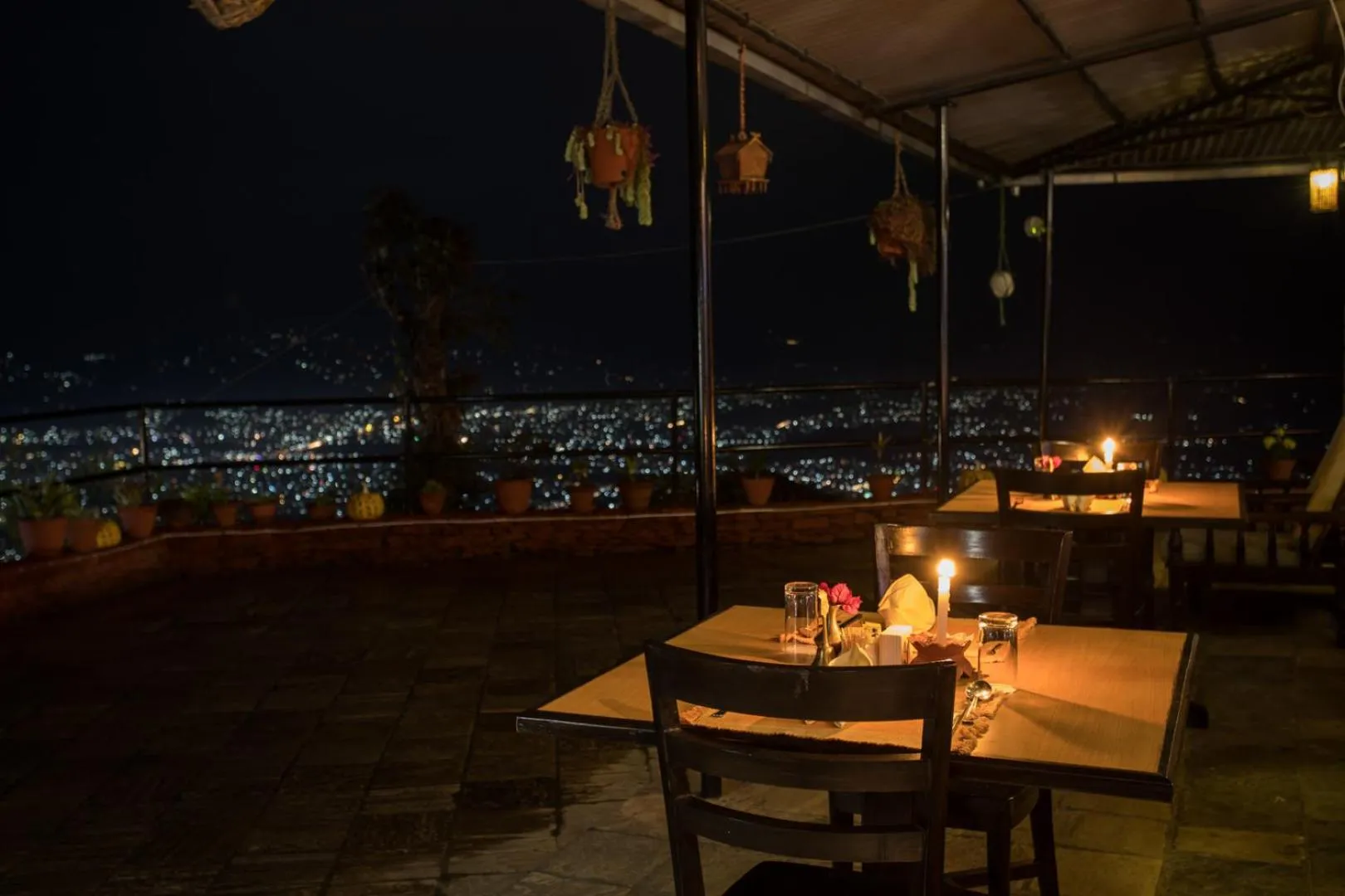 Restaurant/places to eat in Raniban Retreat